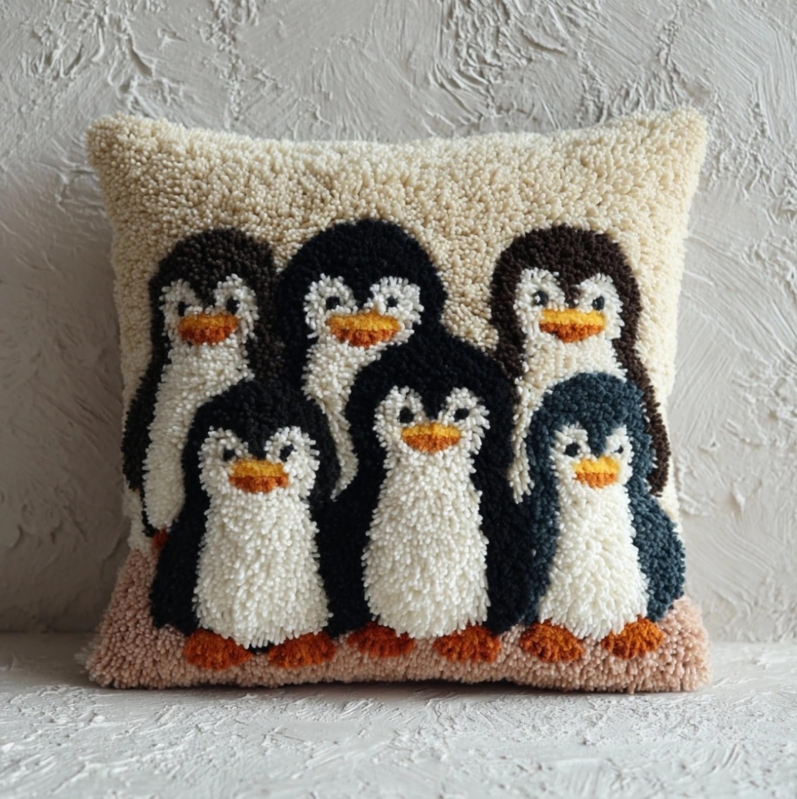 WallustrioaW 43x43cm Latch Hook Pillow Cover Kit,Penguin