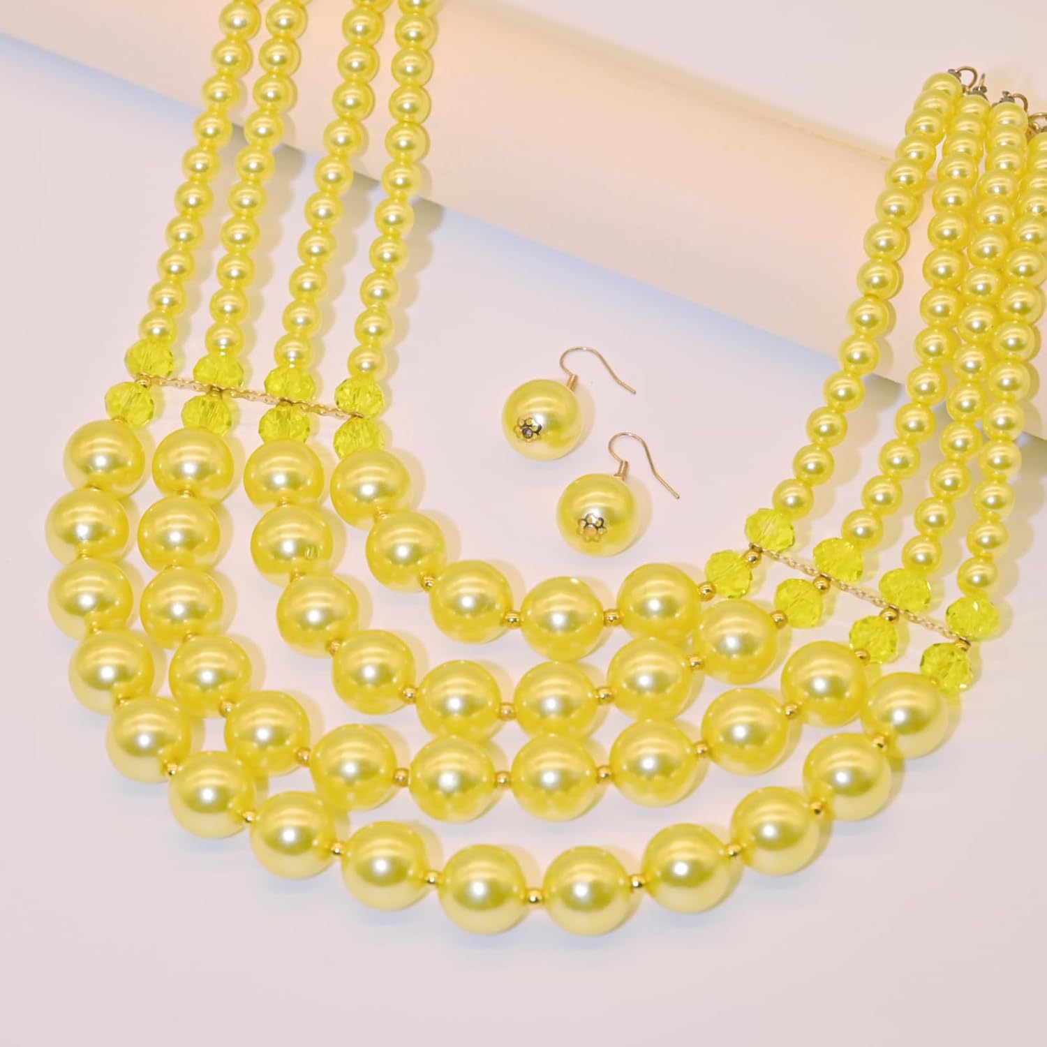 Chunky Pearl necklace for Women Trendy Imitation Pearl Necklace for Women and Men Multi Strand Colorful Plated Beaded Necklace Set