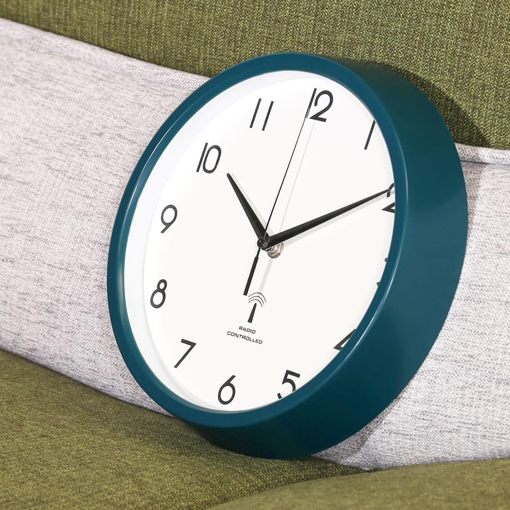 Amazon.co.jp: 電波 掛け時計 直径27cm カペラ 北欧テイスト 電池式 不