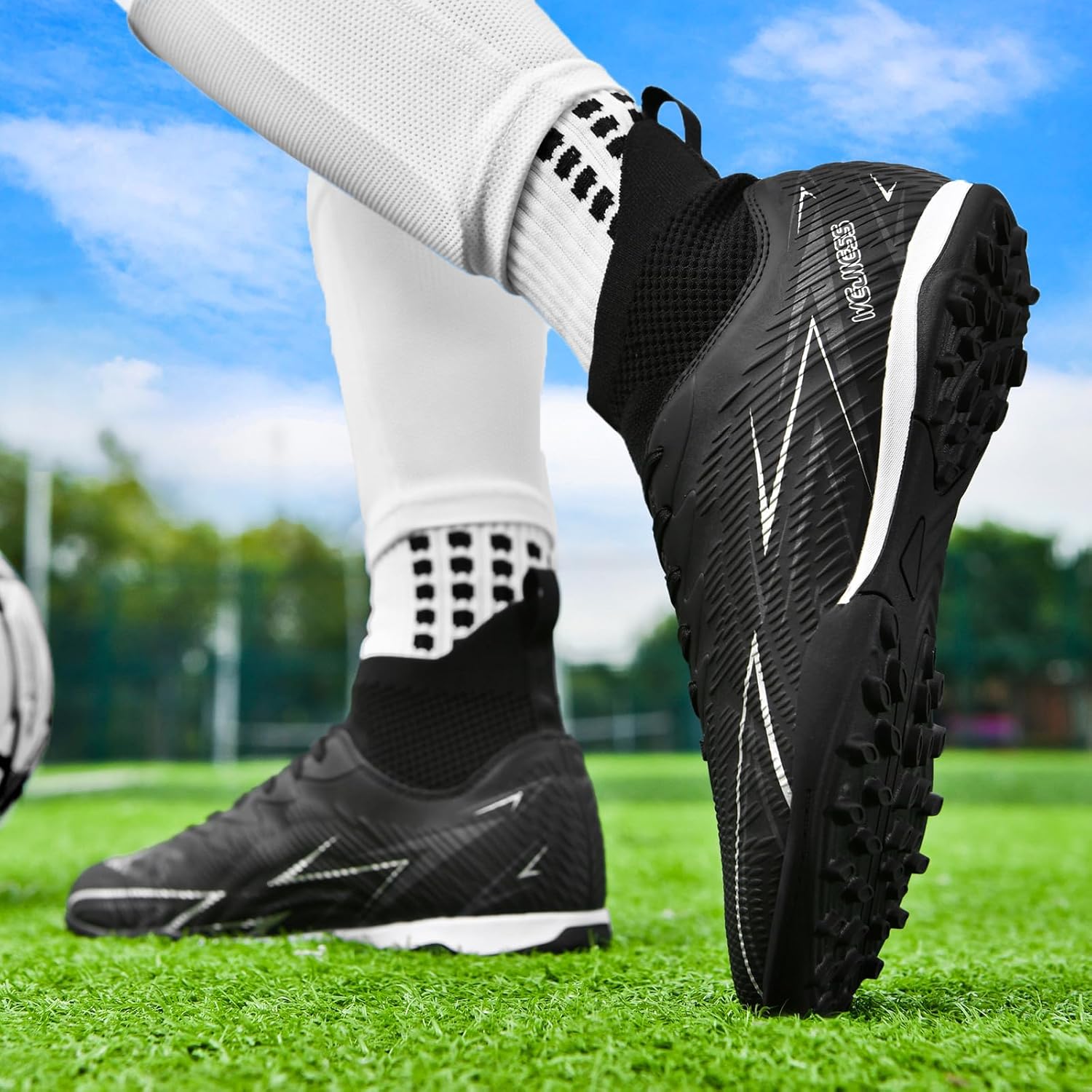 Indoor Soccer Cleats Mens Womens Turf Soccer Cleats Wide Socer Shoes FG AG TF High Ankle Football Boots - Image 3