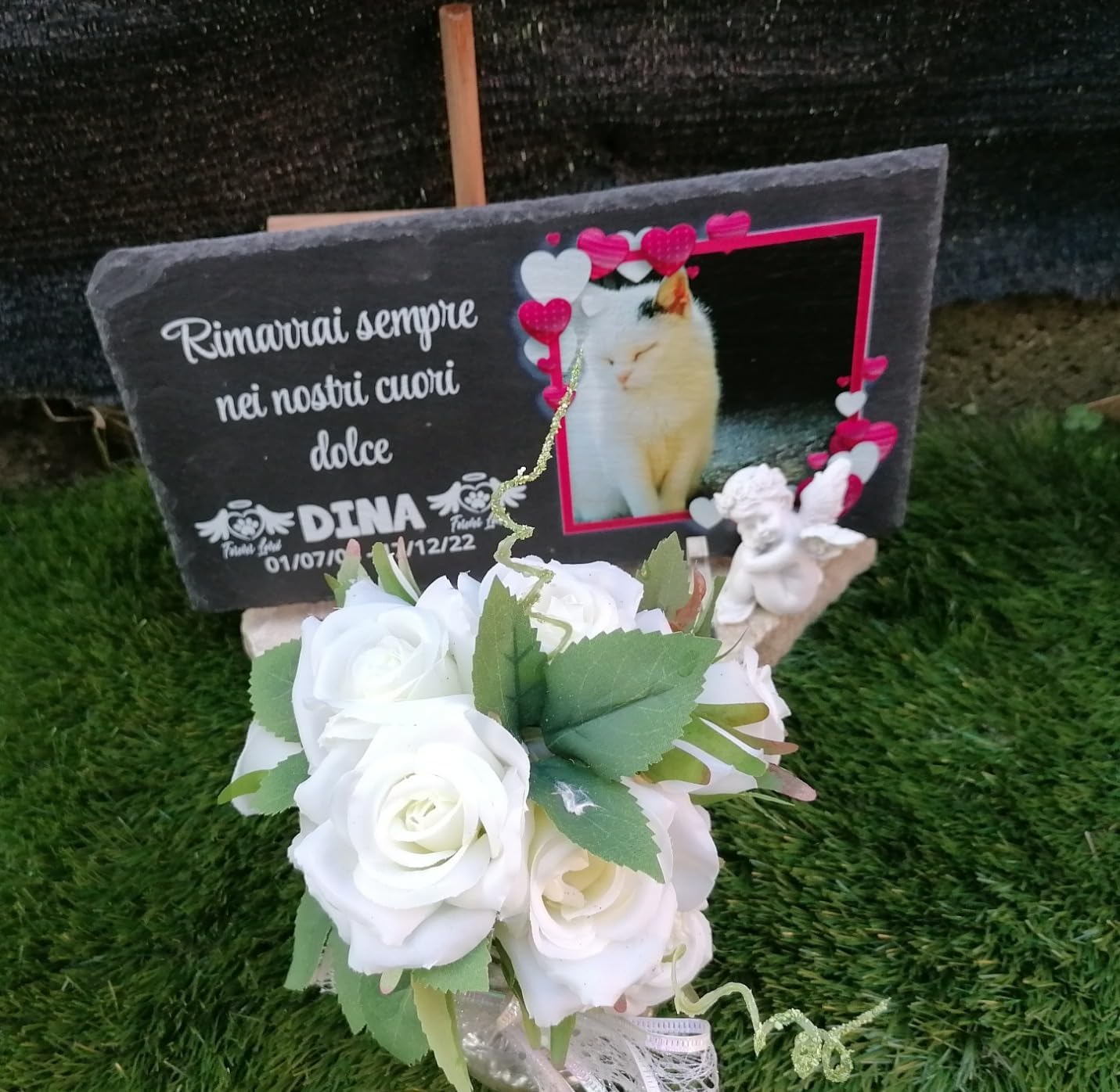 Lapide commemorativa per Cane e Gatto, Memoriale Personalizzabile in Pietra, Lapide Cane Personalizzata per Esterno con Foto del Tuo Animale Domestico (Rettangolare 32,5x17,6cm)