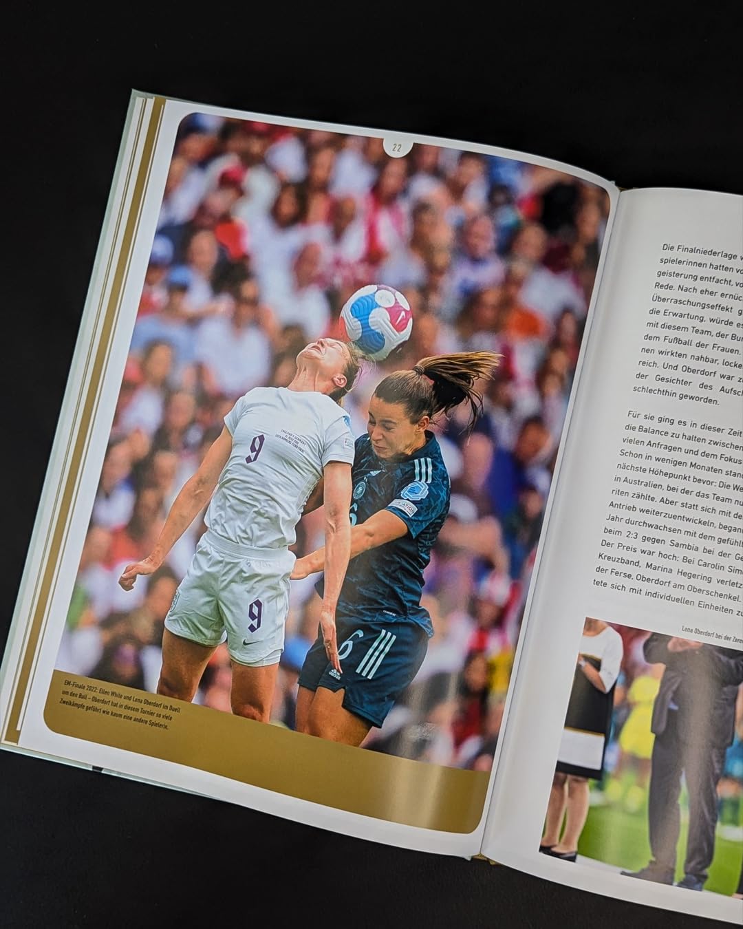 Lena Oberdorf: Ausgezeichnet mit dem Lese-Kicker - Bestes Fußball-Jugendbuch des Jahres 2025: Das große Fanbuch