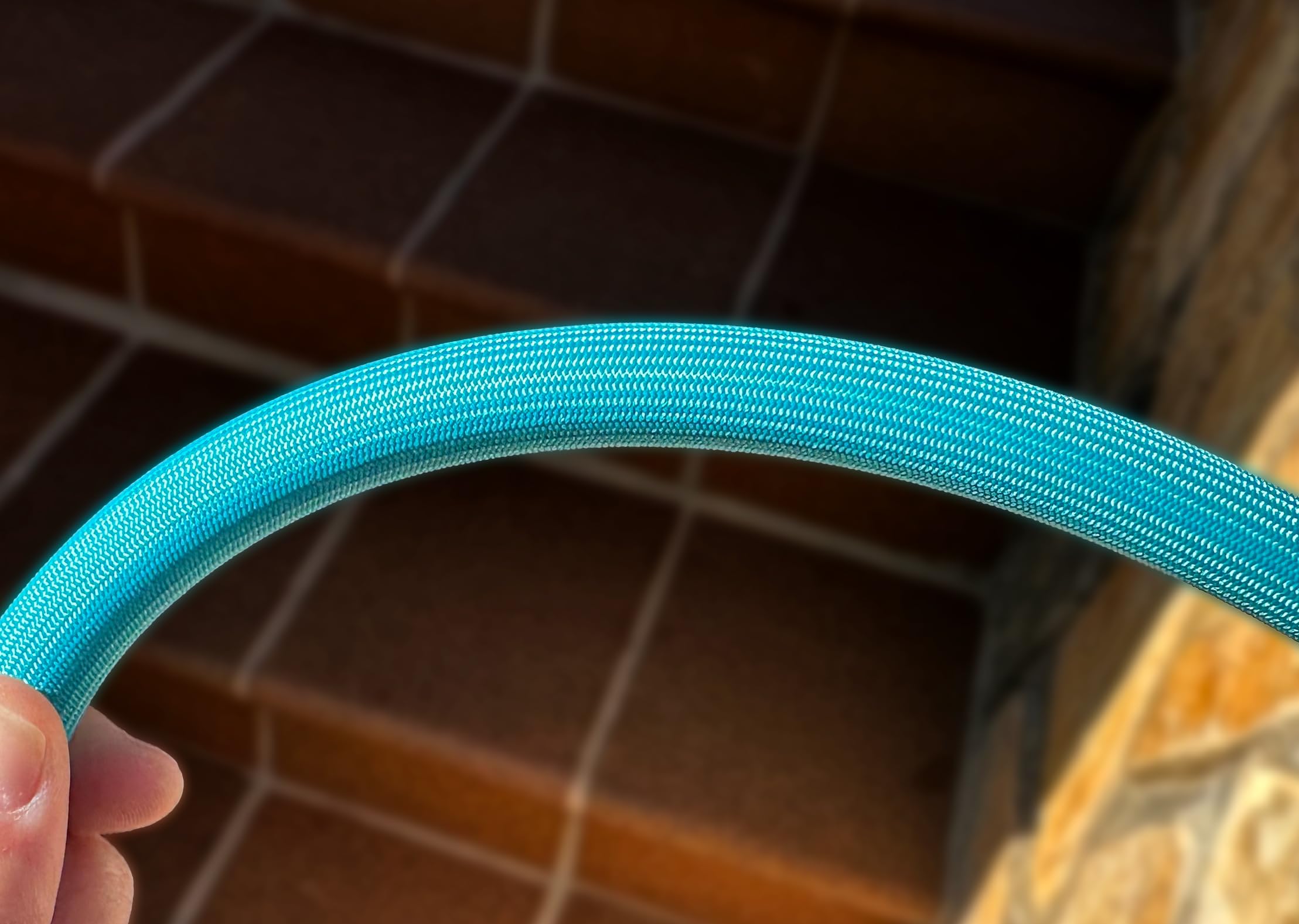 Manguera Aqua Control DuraLite de 15 metros, con lanza de riego de 3 formas.