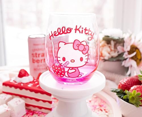 Miniatura 3 de Toynk Sanrio Hello Kitty Strawberry Sip - Vaso de vino sin tallo para cócteles, capacidad para 20 onzas