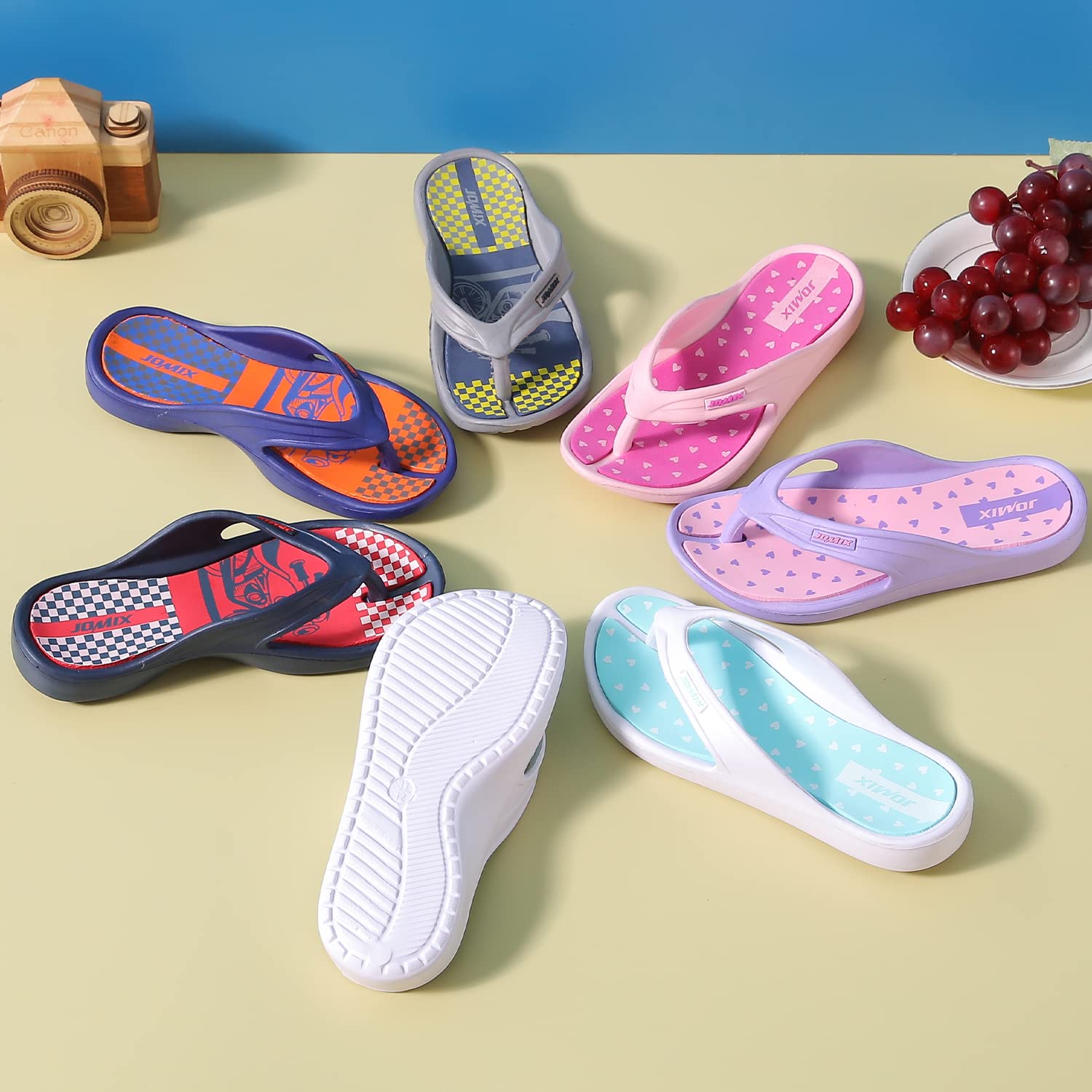 JOMIX Chanclas Niños Piscina Chanclas Niña Unisexo Niños Sandalias Verano Playa Mar Baño Ducha Chanclas de Dedo de Goma EVA Comodas