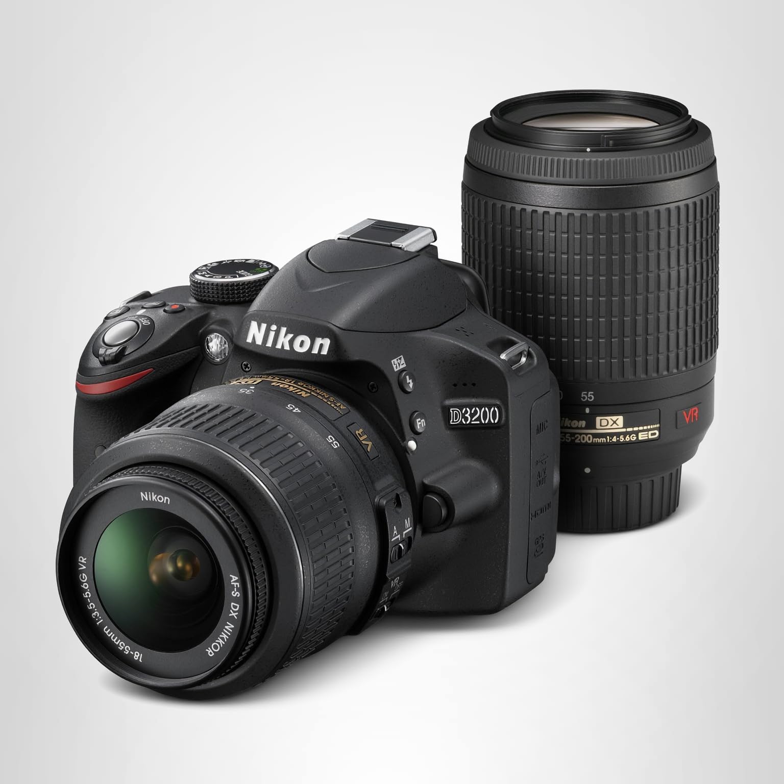 Nikon デジタル一眼レフカメラ D3200 200mmダブルズームキット