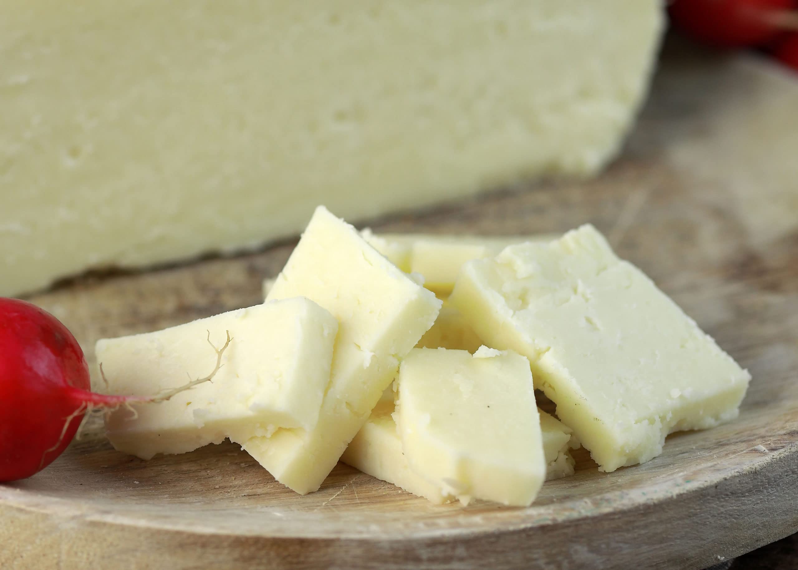 Pecorino Toscano Dop Fresco | trancio sottovuoto da 0,3 kg | formaggio artigianale Toscano | Salumificio Artigianale Gombitelli - Toscana
