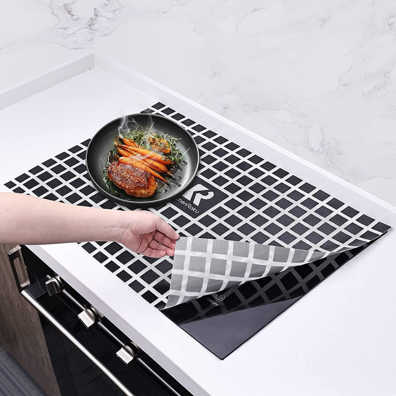 KitchenRaku Large Induction Cooktop Protector Mat with Plastic Bowl Scraper, (Magnetic) Electric Stove Burner Covers Antiscratch as Glass Top Stove Cover or Electric Stove Top (20.4" x30.7", Black_White): Home & Kitchen