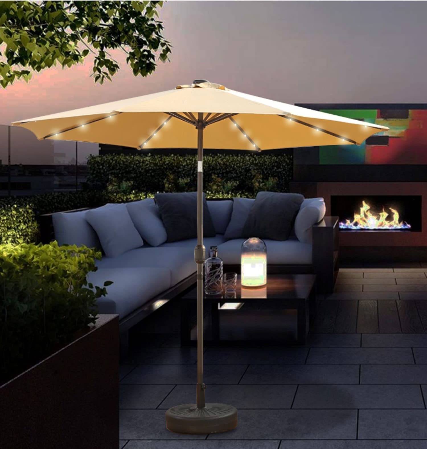 Outdoor Patio Market Table Umbrella with Solar Lights, for Backyard,  Poolside, Lawn, 2.7m/ 9ft Garden Parasols with Tilt, Crank, 32 LED Lights  (Color : Khaki) : Amazon.co.uk: Garden