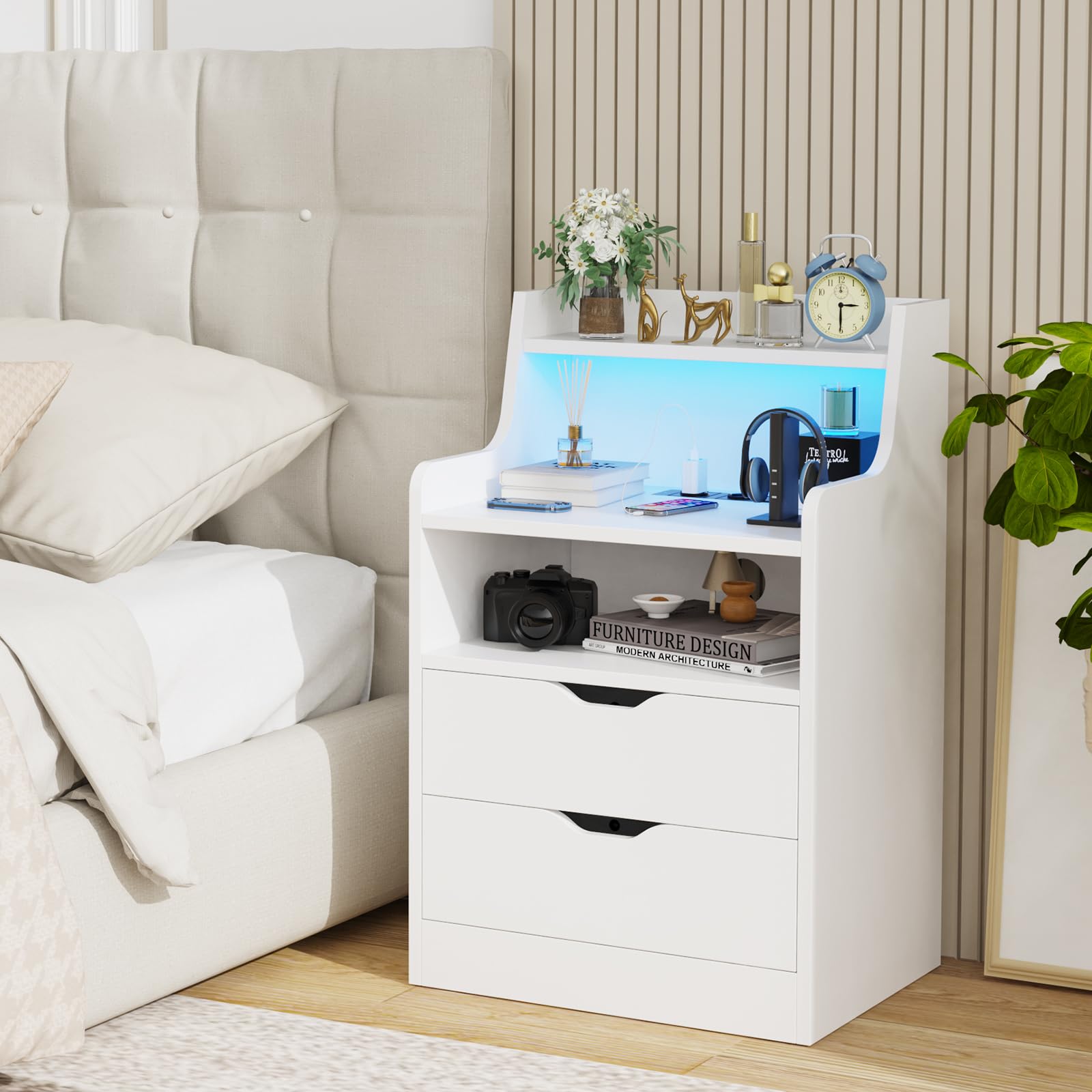 Table de Chevet Moderne avec LED Réglable, Table de Chevet avec Station de Charge, 2 Prises AC, 2 Ports USB, Intelligente Blanc avec 2 Tiroirs, Étagère de Rangement Ouverte