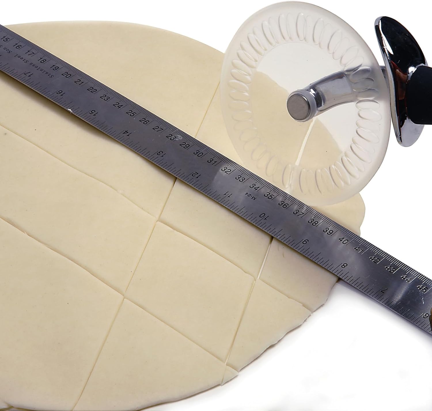 Norpro Grip-Ez Pizza Wheel W/Scallops
