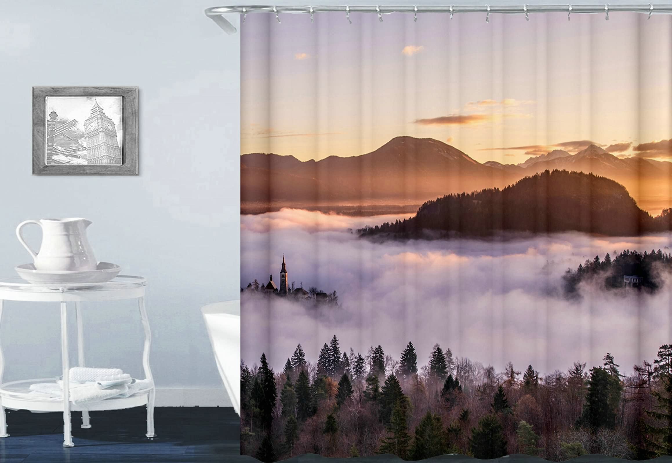 Rideau de salle de bain Nuages et Montagne pour une ambiance spa