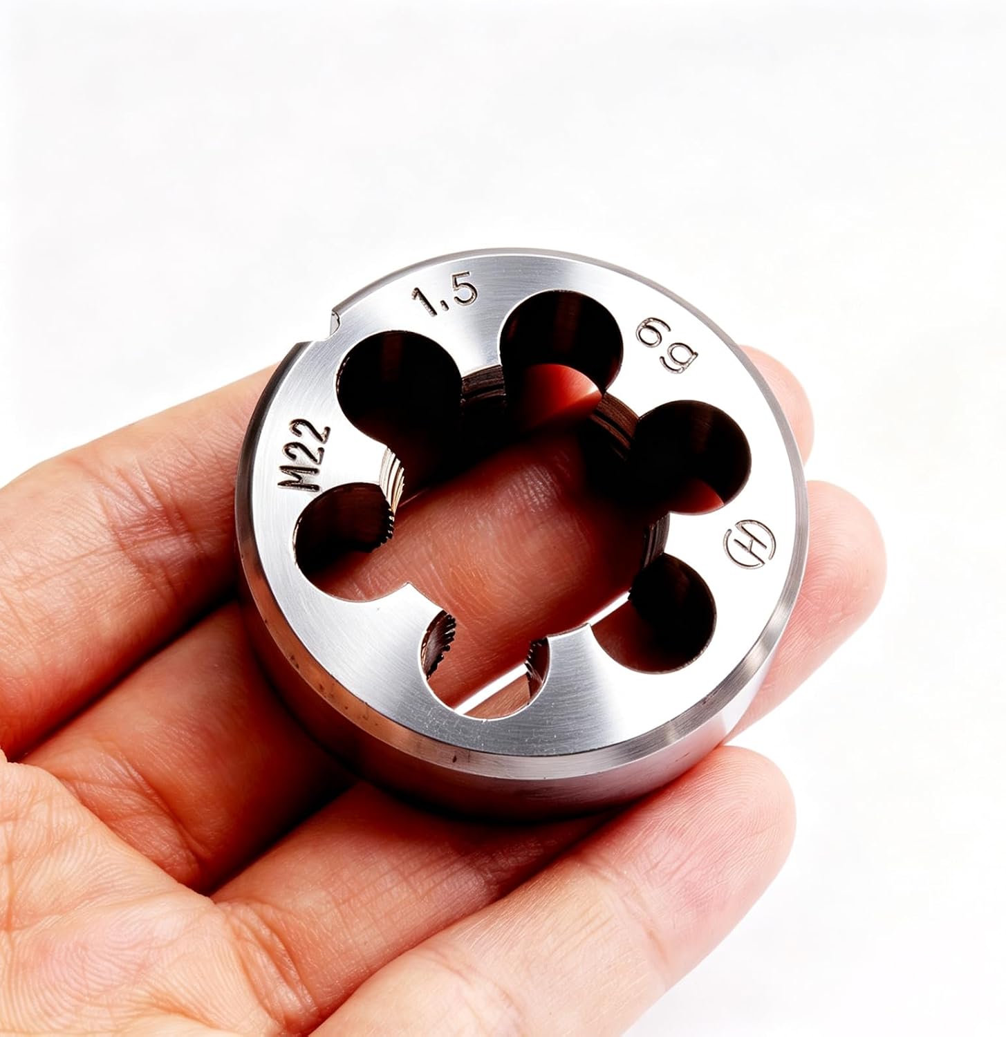1pc M22 x 1.5 Metric Right Hand Thread Die, Alloy Steel Round Machine Threading Die for Metal Thread Cutting, 1.5mm Pitch (M22 x 1.5)