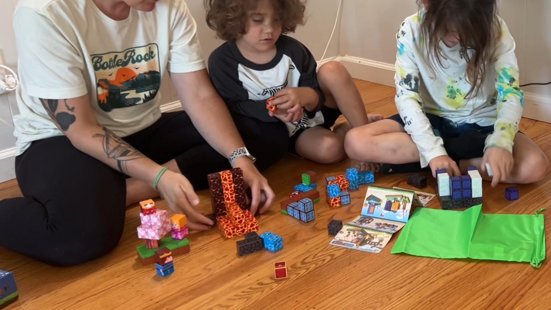 Amazon.com: Magnetic Blocks - Build Magnet World Magic Portal Set