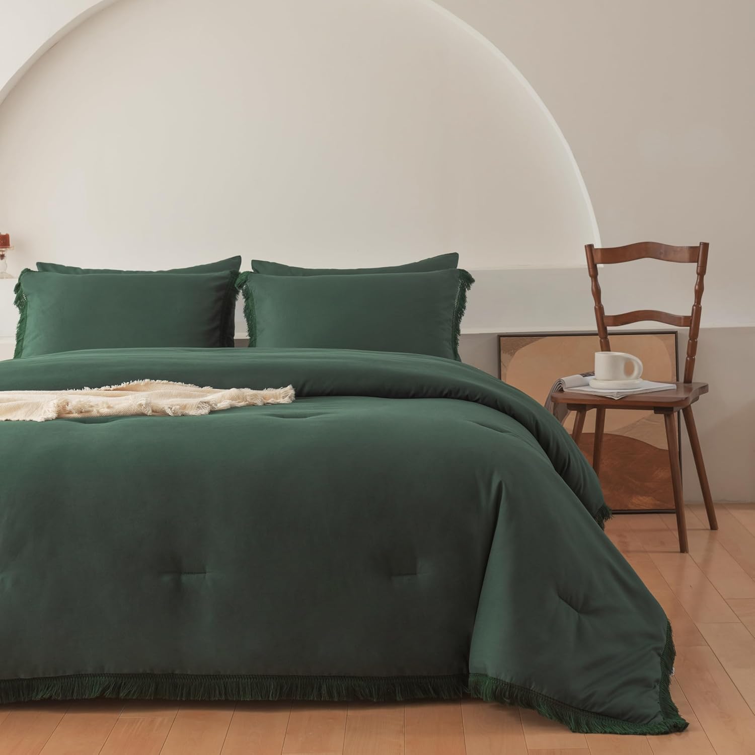 LEAFAX Full Comforter Set Emerald Green Boho Bedding Comforter Sets Bed in a Bag 5 Pieces with 1 Comforter, 2 Pillowcases, 2 Pillow Shams Tassel Design