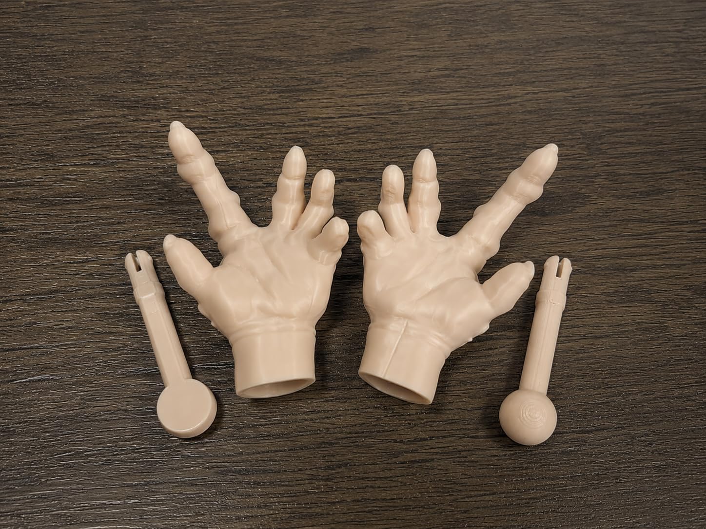Munnygrubbers - 1 Pair Tiny Hands with Sticks - Mini Little Hand Stick Puppet - Halloween Costume - Strong Hand Prop - Scary Movies - Novelty Gift - TikTok Famous - (Creepy 1x Set) image 4