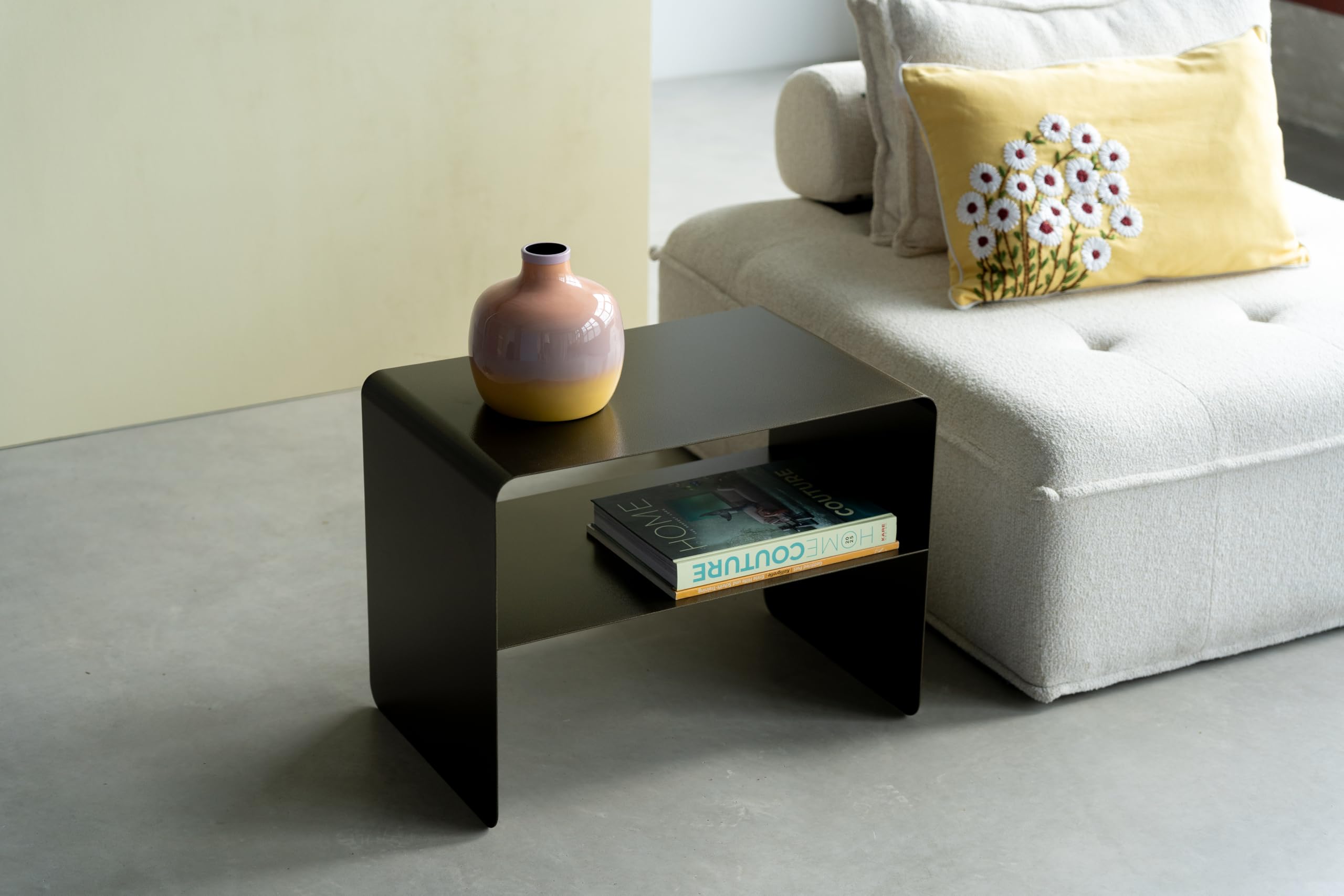 Kare Design Couchtisch Lounge S, grau, 58x37x44 cm, Beistelltisch | 50 kg max. Belastbarkeit, Stahl pulverbeschichtet, modernes Design, klare Linien, pflegeleicht, fürs Wohnzimmer