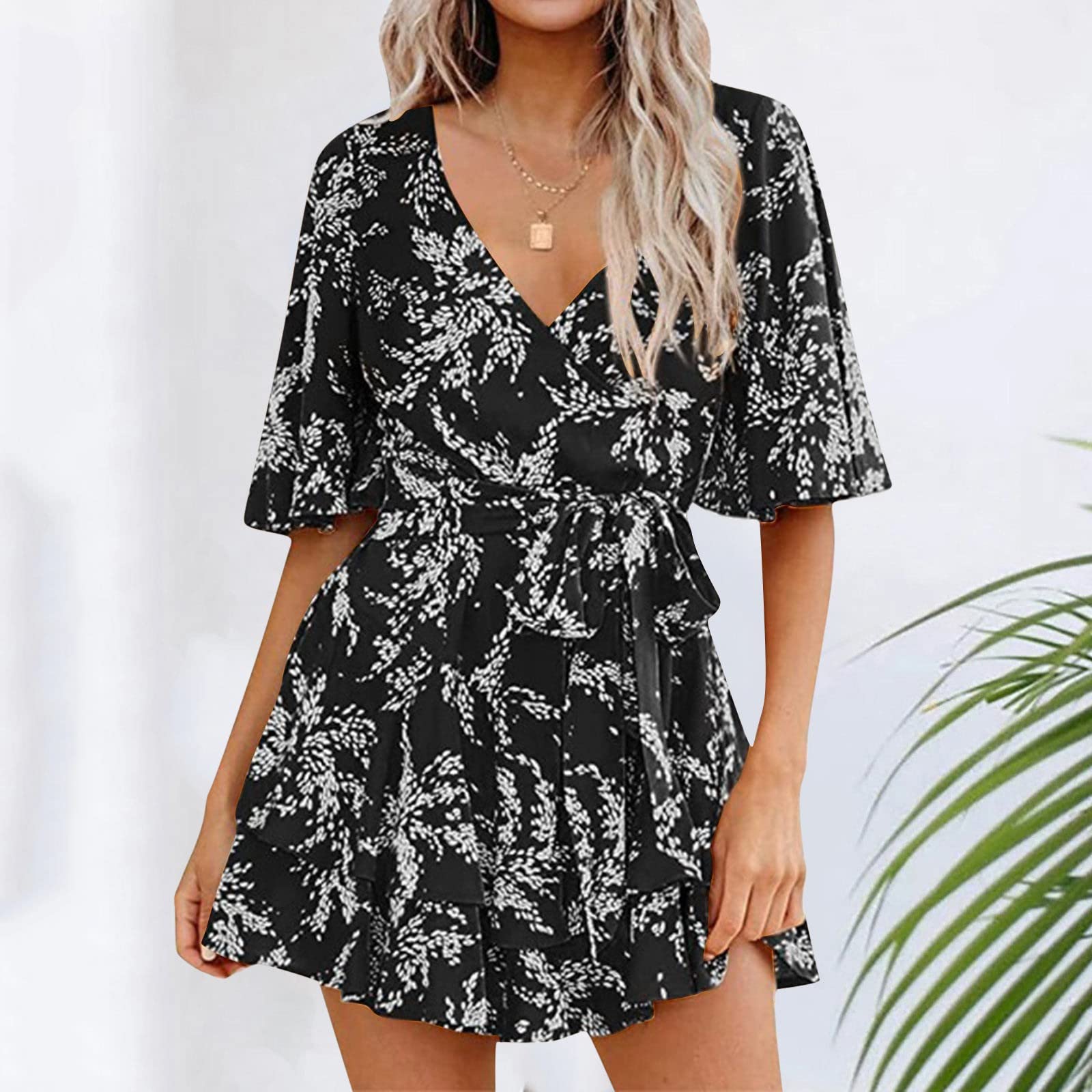 Eté Col V Plage Femmes Combinaison Short Taille Elastique Combinaison De Robe Plissée À Volants avec Et Manches Cloche pour Femme Blouse Jetable Ete Jumpsuit Col V Manche Courte Taille Haute Casual