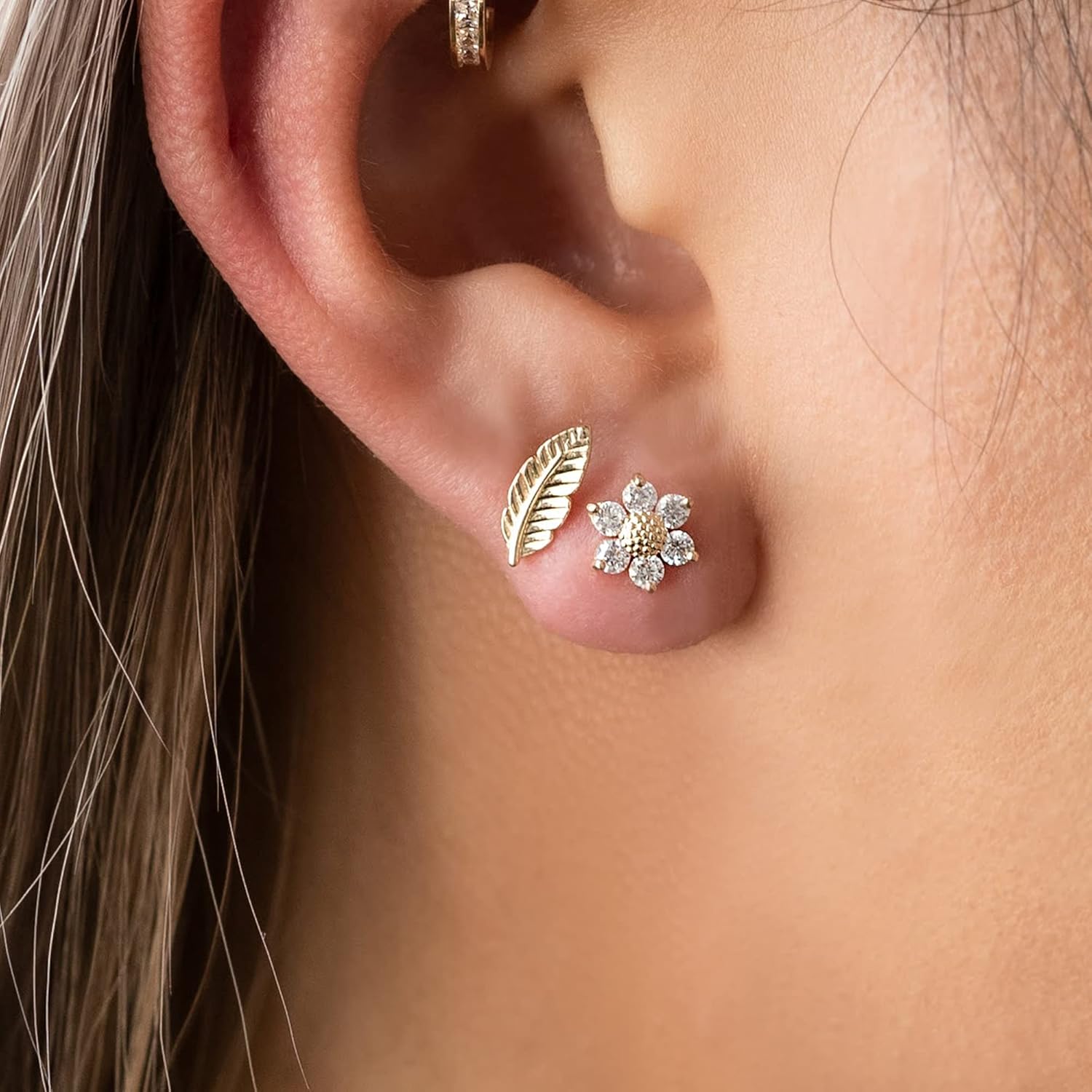 ANYGOLDS 14K REAL Solid Gold Leaf Cartilage Daith Helix Tragus Conch Rook Snug Ear Post Stud Piercing Earring Body Jewelry 18 Gauge - 1 PCS