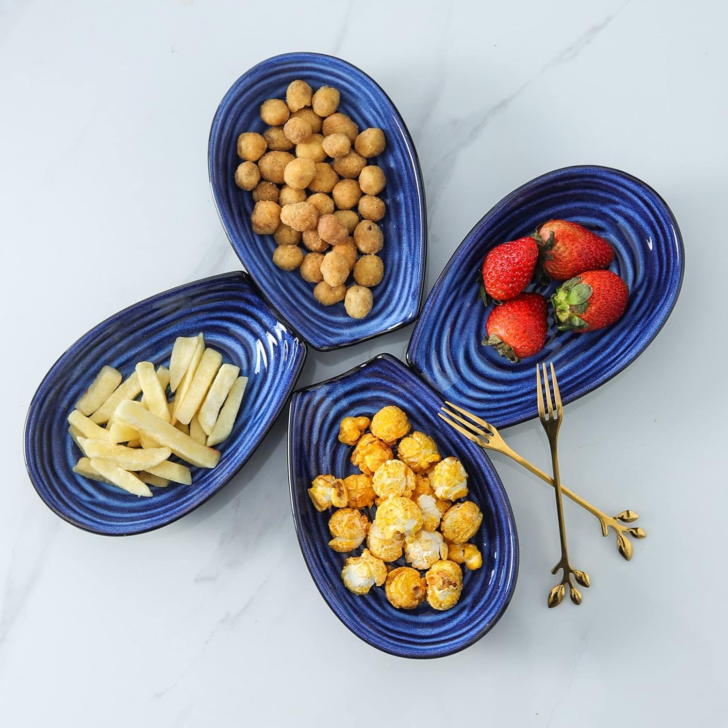 Hasense Stoneware Dinnerware and Blue Spoon Rest Bundle