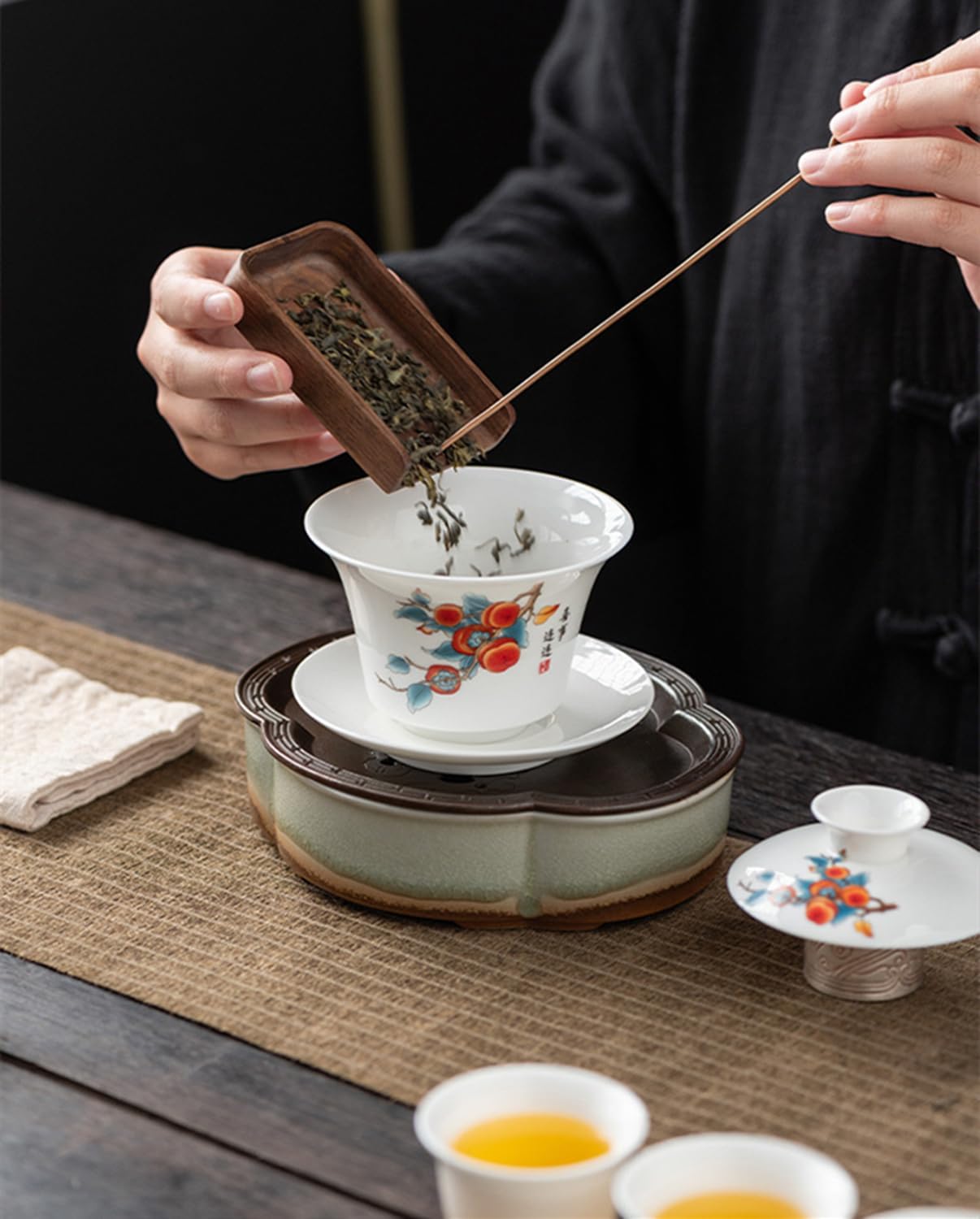Jingdezhen Chinese Traditional Teaware Gaiwan 6.3oz/180ml Large Gaiwan, Porcelain Kung Fu Tea Cup and Saucer with Lid, Handmade Ceramic Teacups Sancai Tea Bowl Set