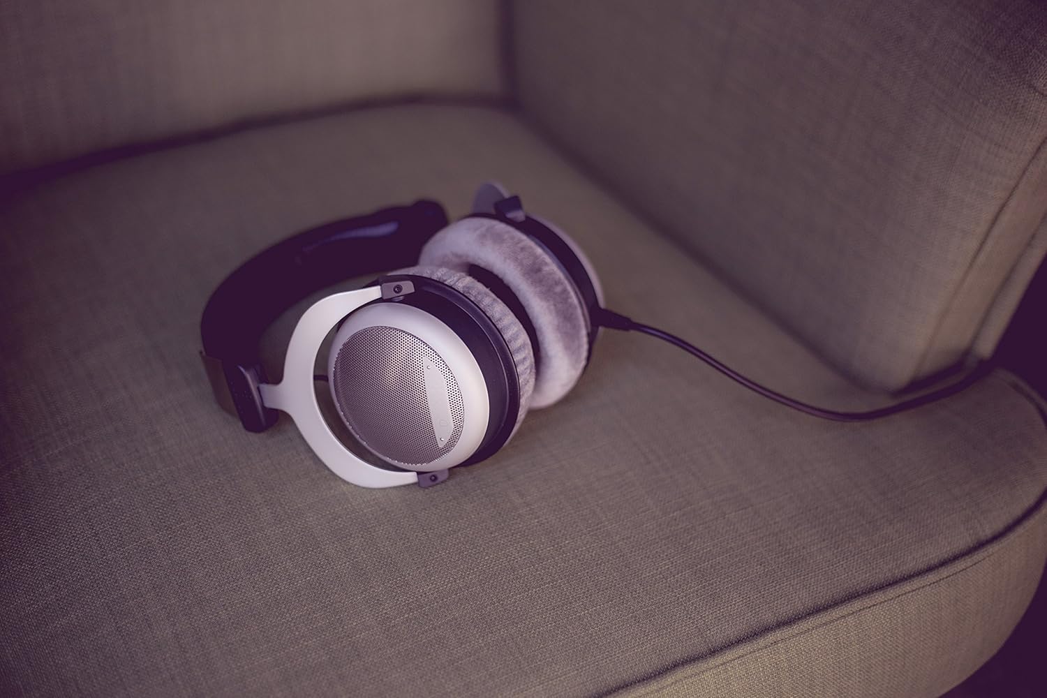 Amazon | Beyerdynamic DT 880 Premium 600 OHM Headphones by