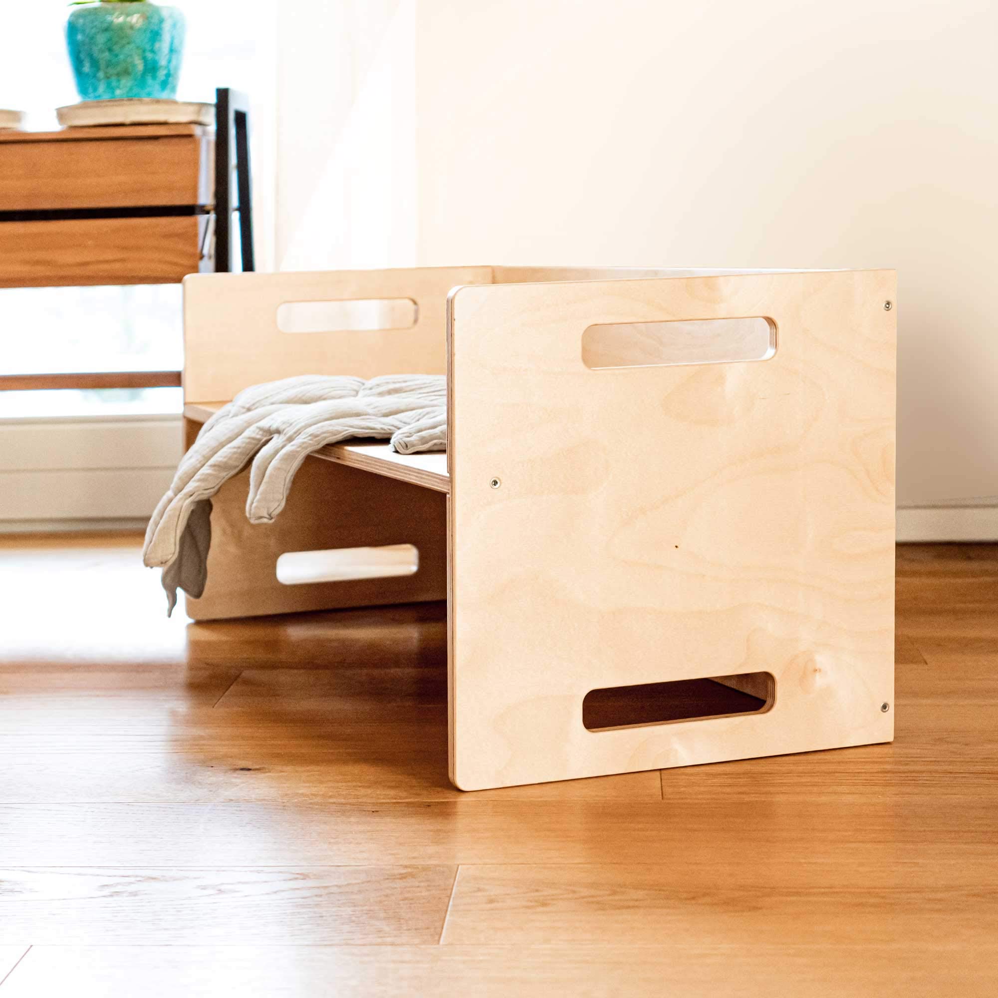 Ehrenkind® Kinder Hocker | Vielseitig & Stabil | Montessori Hocker | Wendehocker aus Birkenschichtholz | Natur