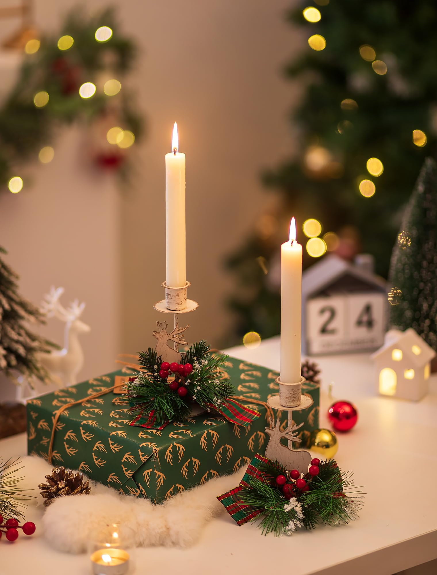 Romadedi Portavelas para decoración navideña: candelabro rústico de reno, centro de mesa de granja, adornos festivos de bayas rojas, decoración del hogar, juego de 24 unidades