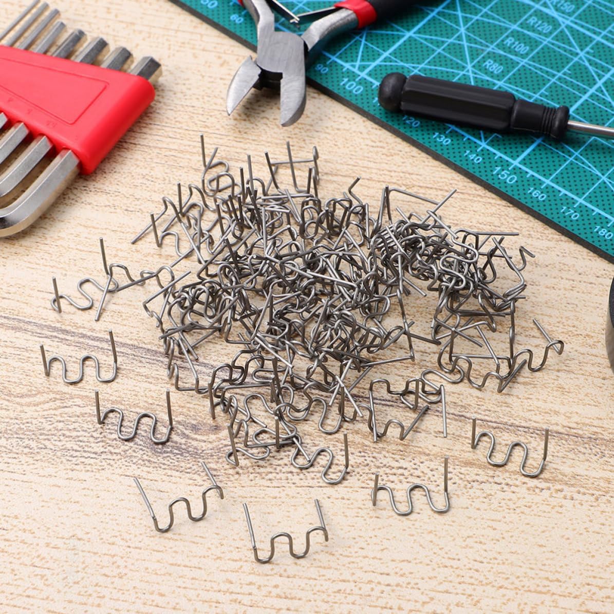 100Pcs 0.8mm Wave Shaped Plastic Repair Staples for Automotive Bumpers