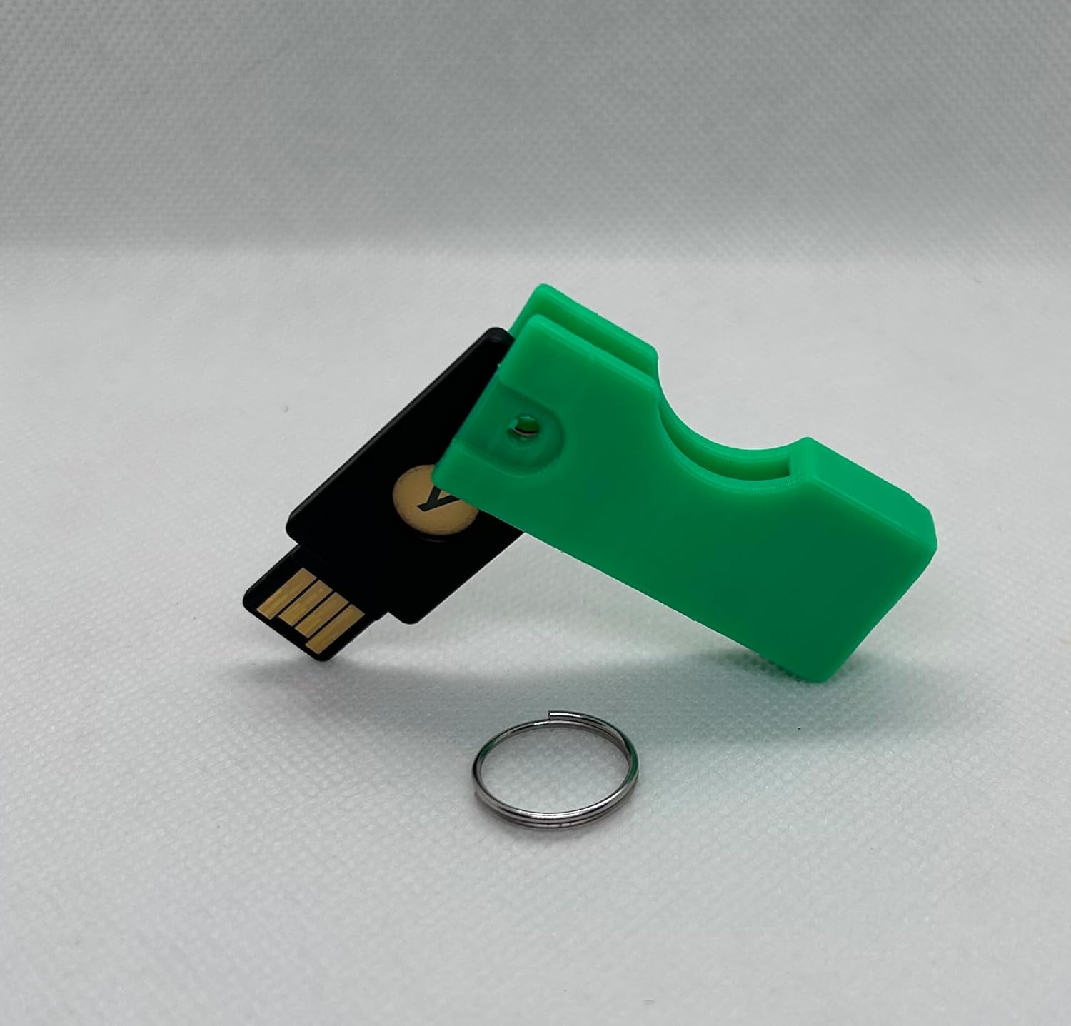 Designz3D Yubikey Protector Flip Case Keychain Holder (5