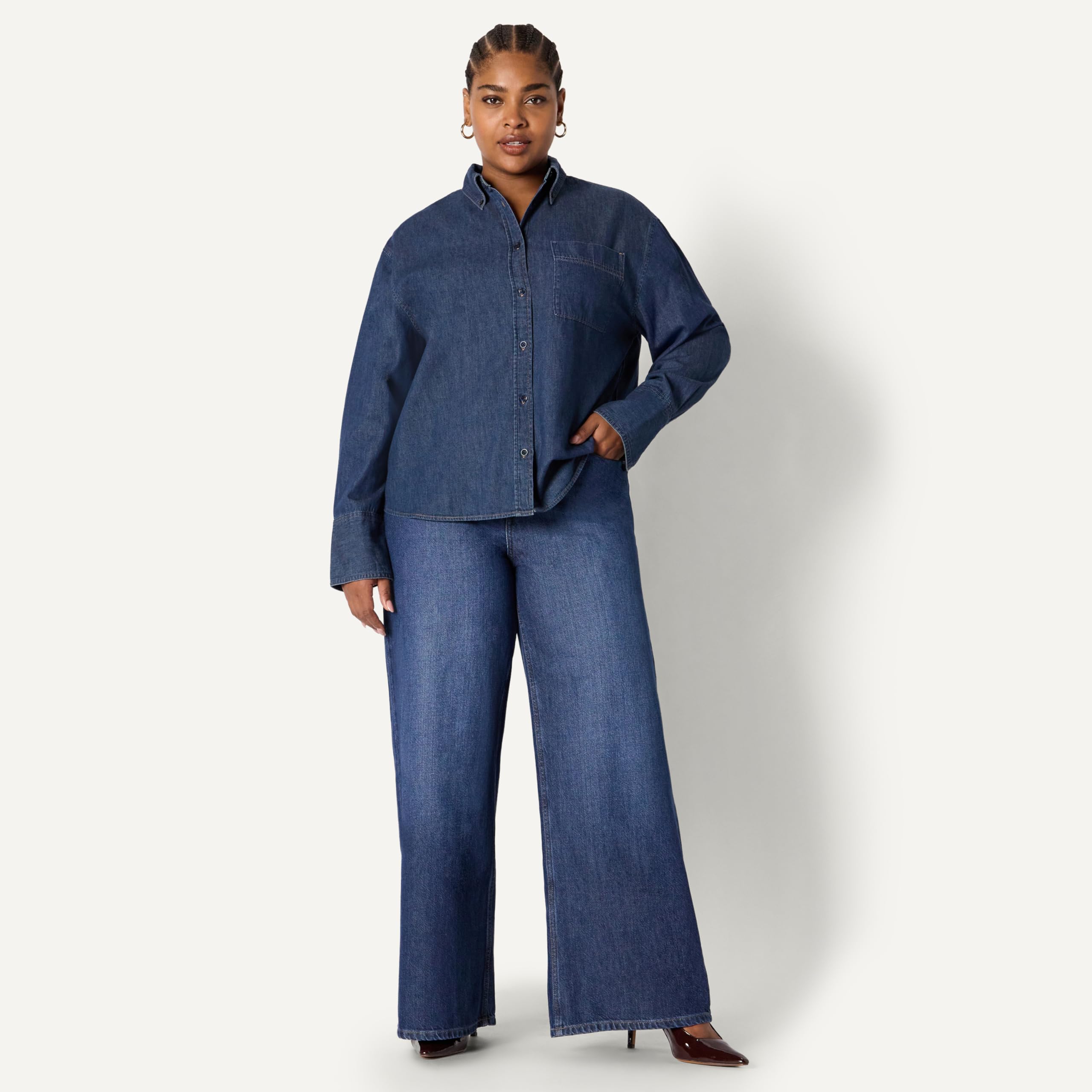 Amazon Essentials Camicia Button Down in Denim, Vestibilità Oversize Donna
