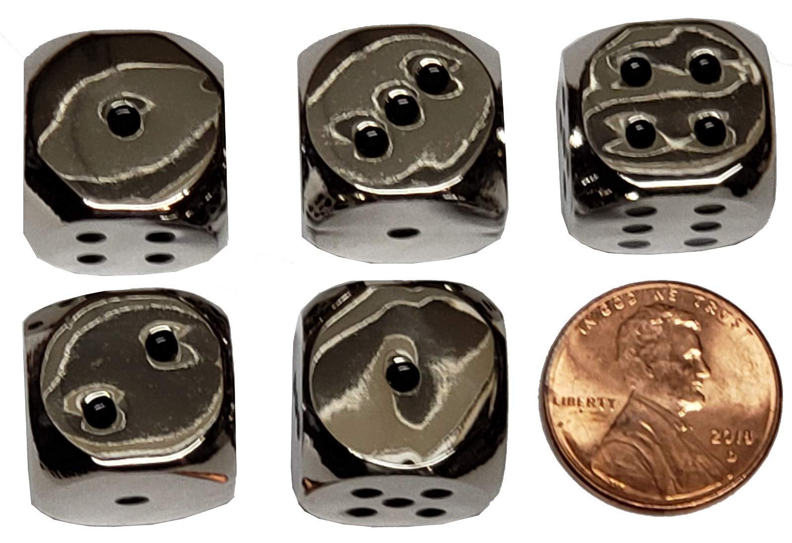 Cyber-Deals Lot de dés en cuir synthétique noir avec doublure en feutre noir + dés en alliage de zinc de 16 mm, boîte cadeau (nickel, noir)