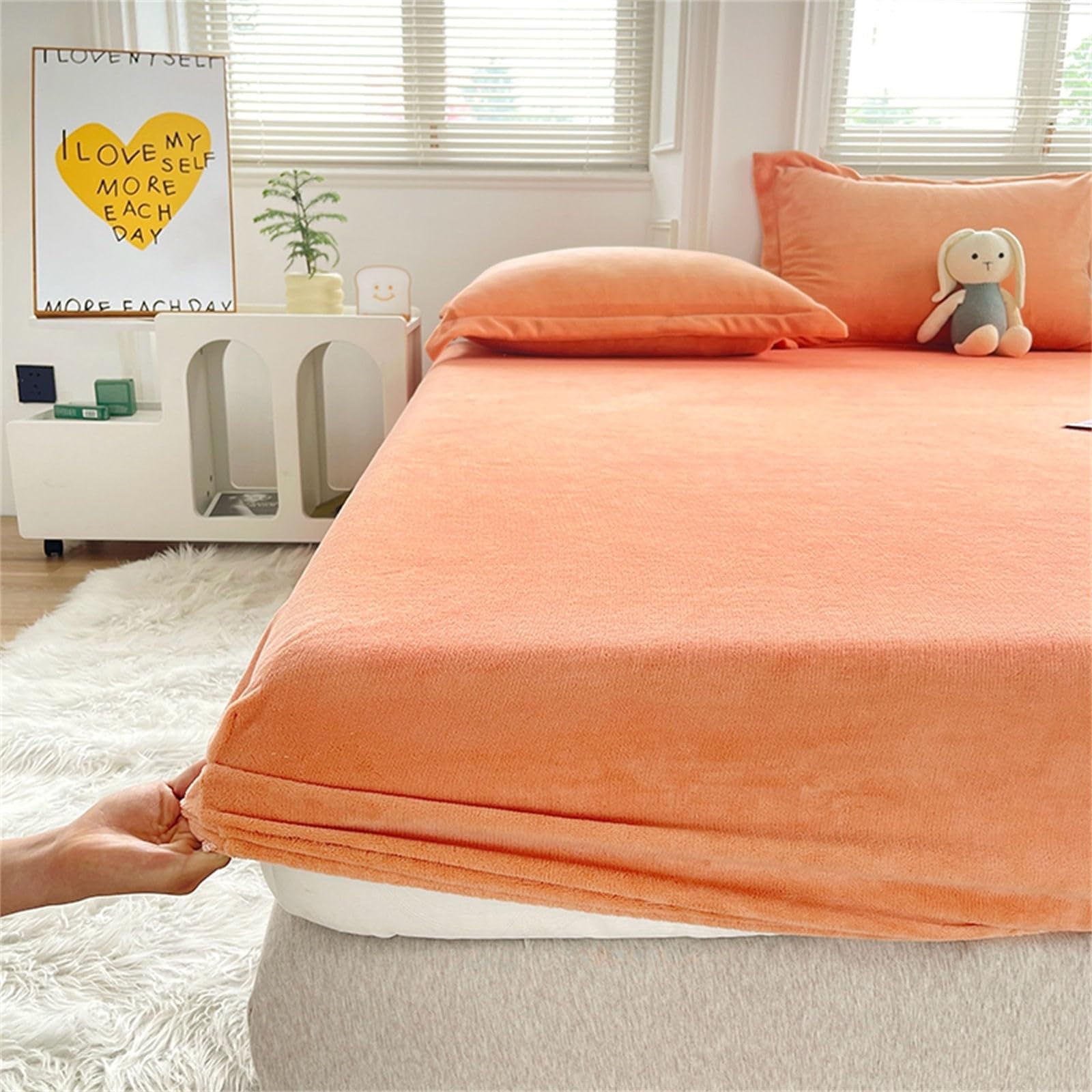 Odot Velvet Fitted Sheet, Solid Color Fitted Sheets with Deep Pocket 25~30cm, Single Double King Size Bed Sheets, Soft Breathable Microfiber Bed Sheet for Children Adult (90x200cm,Orange Color A)
