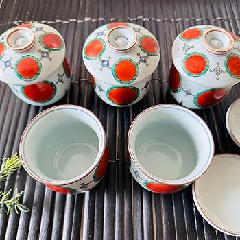 Amazon.co.jp: 品有田焼 玲泉窯 錦手赤玉紋 蒸碗揃 受け皿付