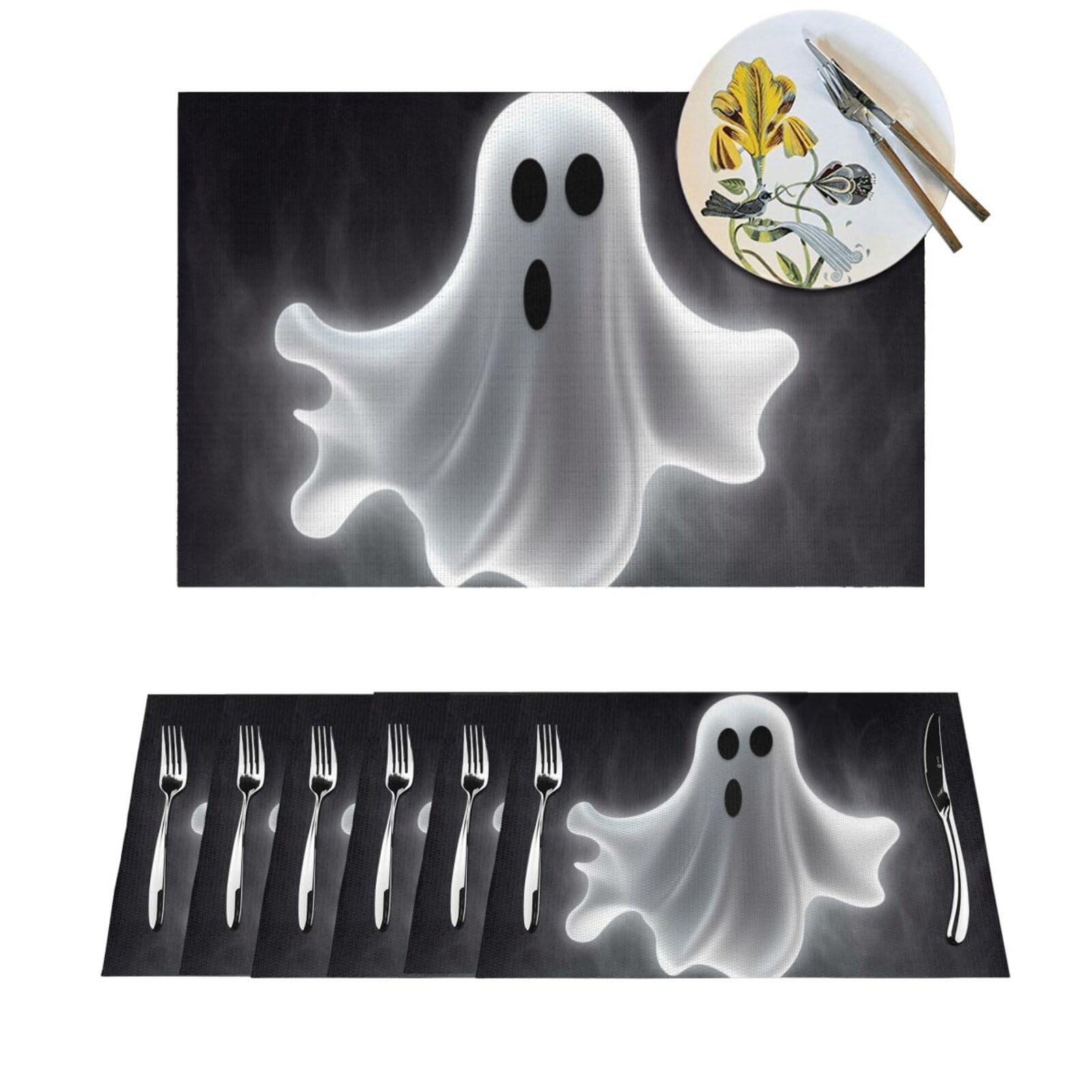 Sets de table noirs pour décoration d'Halloween et repas de cuisine en famille au quotidien