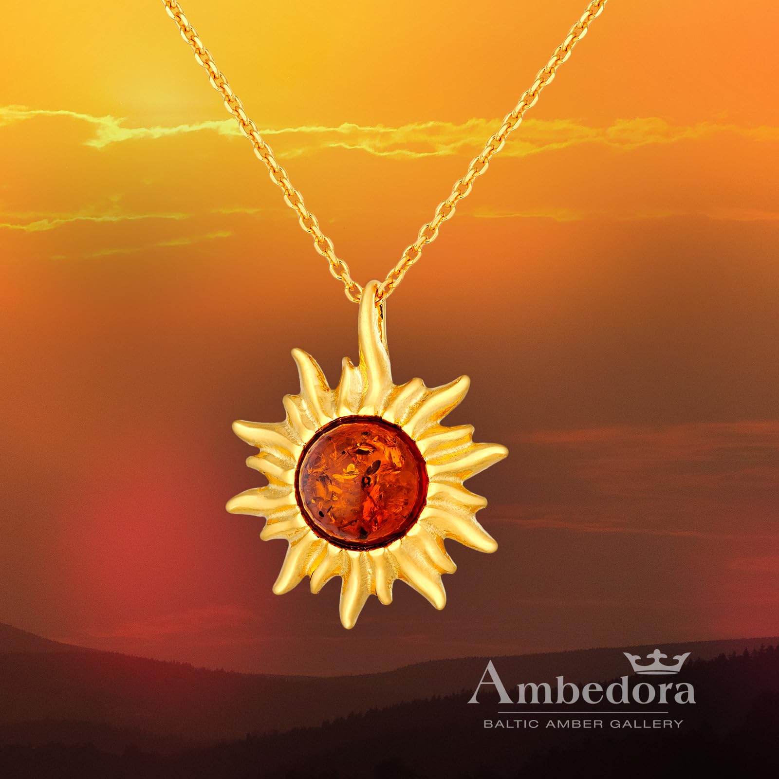 Collana Donna Piccolo Sole Con Ambra, Argento Placcato Oro, Ambra Baltica Rotonda Color Cognac, Ciondolo in Argento con Catenella