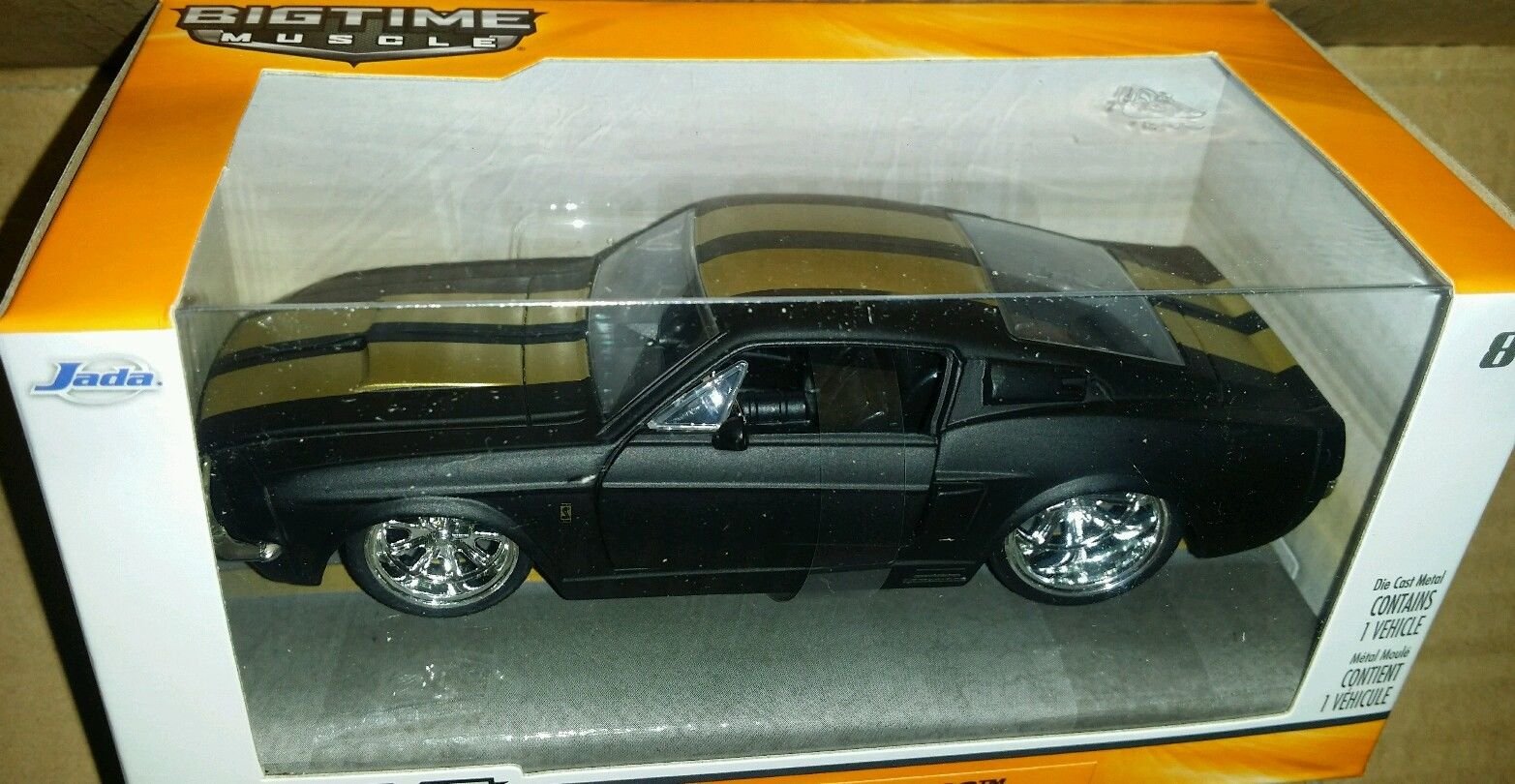 Jada5.5" Bigtime Muscle: 1967 Shelby GT-500 Black and Gold