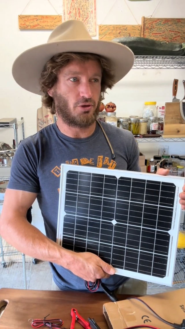 Watch 20W Solar Panel on Amazon Live