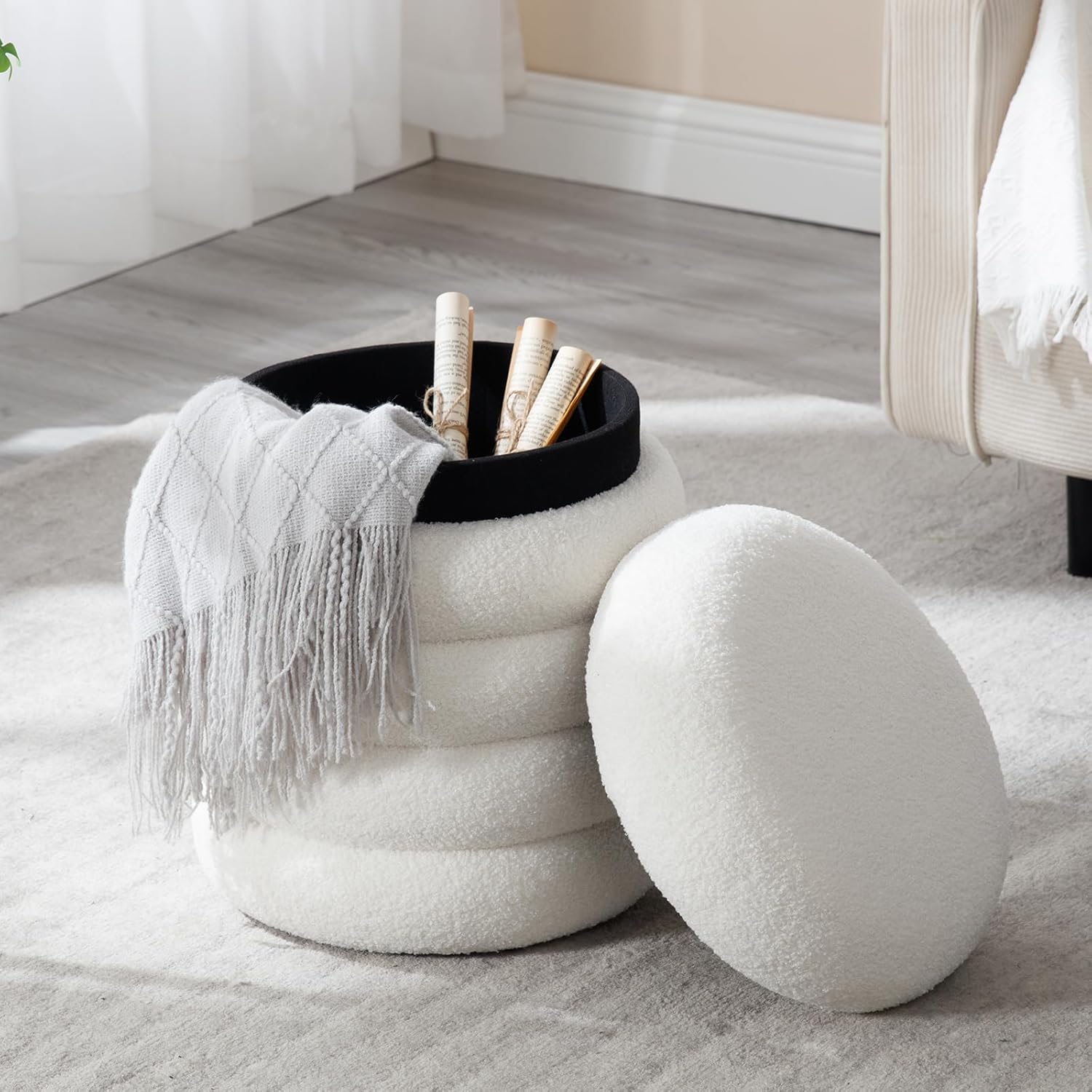Kmax Storage Ottoman Modern Round Upholstered Faux Fur Pouf Ottoman for Living Room, Bedroom, Coffee Table, White