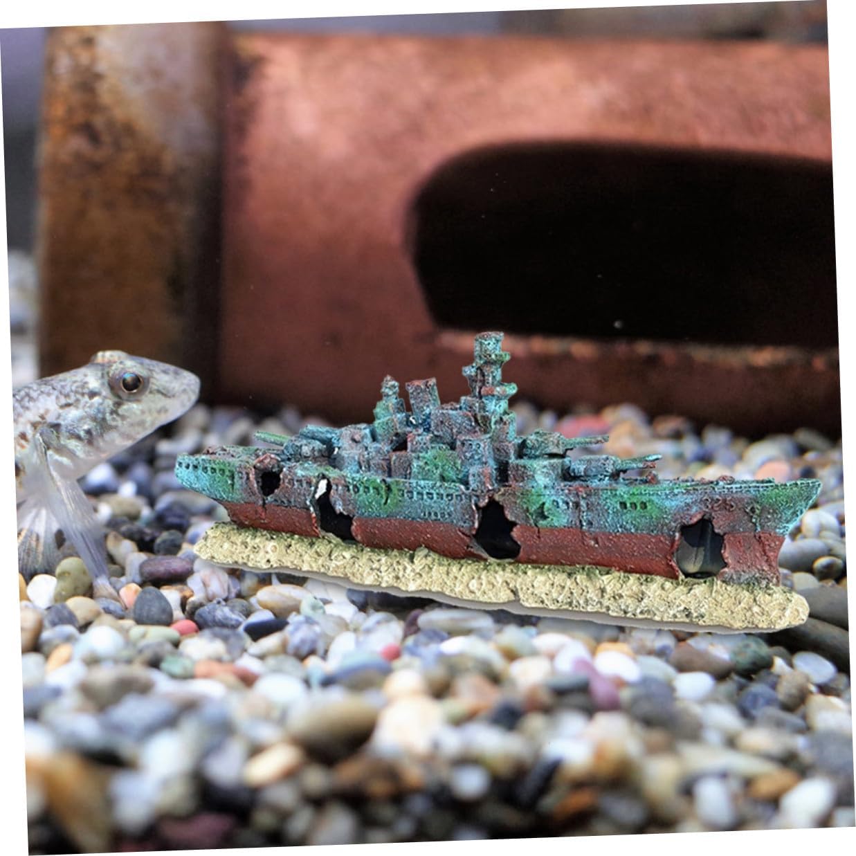 VICASKY Aquarium Shipwreck Decoration Resin Ornament Fish Tank Hide Cave Shelter Underwater Miniature for Betta and Tropical Fish