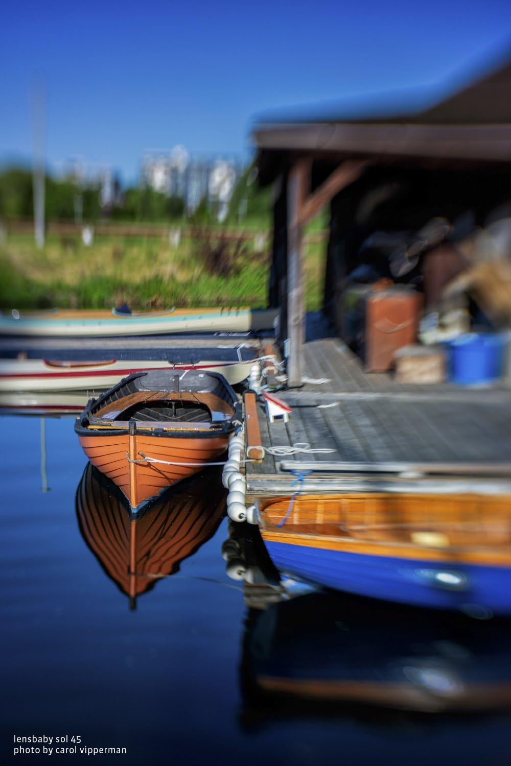 Best Cyber Monday 🔥 Lensbaby Sol 45 for Sony E