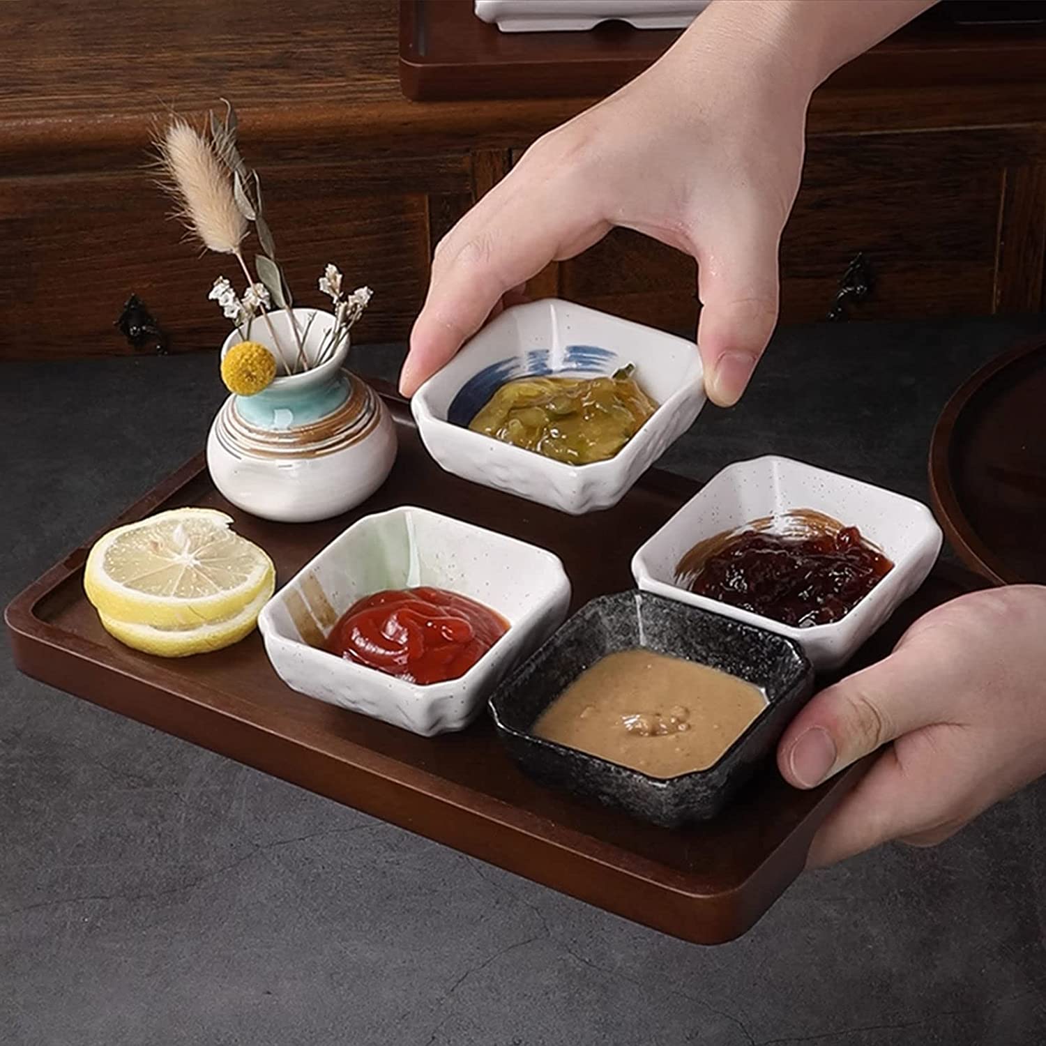 Keramik-Dip-Schalen, Keramik-Soßenschalen, japanischer Stil, 2 Stück, Saucenschalen zum Dippen, quadratische Sushi-Sojasaucenschale, kleine Dip-Soßenschalen mit rechteckiger grüner Tinte, Farbe: