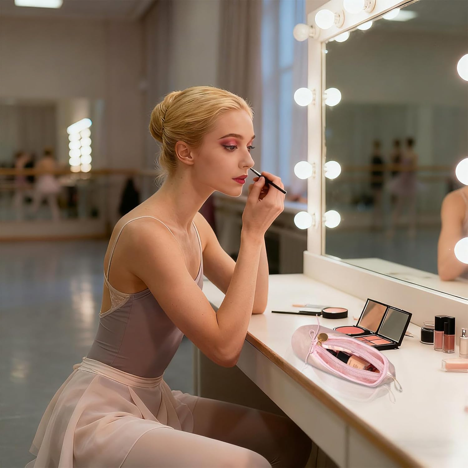 Ballet Shoe Makeup Bag, Small Cosmetic Bag for Trip Portable Cosmetic Travel Bag, Ballerina Slipper Makeup Pouch Bag, Makeup Organizer Bag Cosmetic Organizer for Woman - Image 2