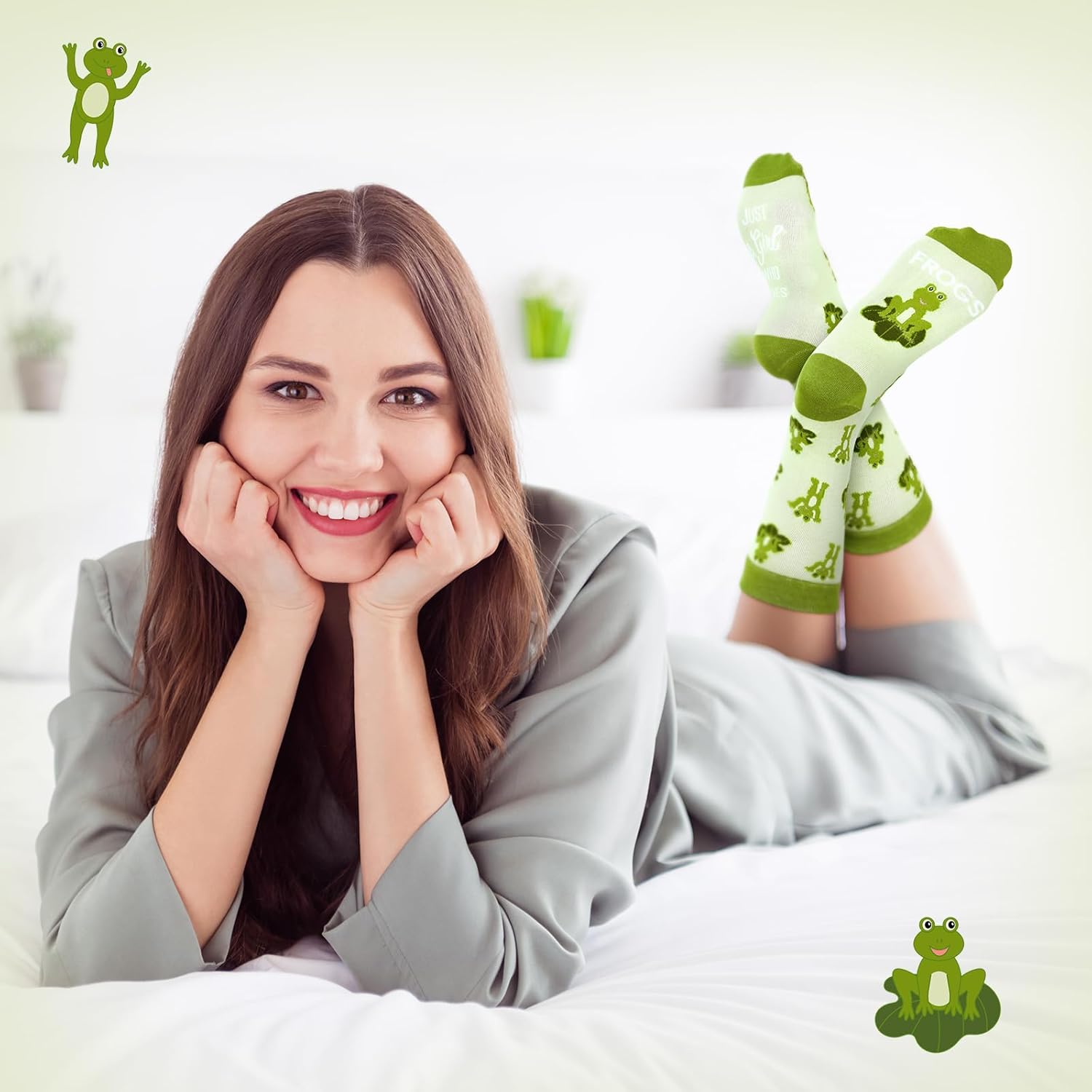 2 Pack Frog Gifts Set Skinny Tumbler 20 oz Travel Coffee Mug Novelty Cute Animals Socks for Christmas Birthday Party - Image 4