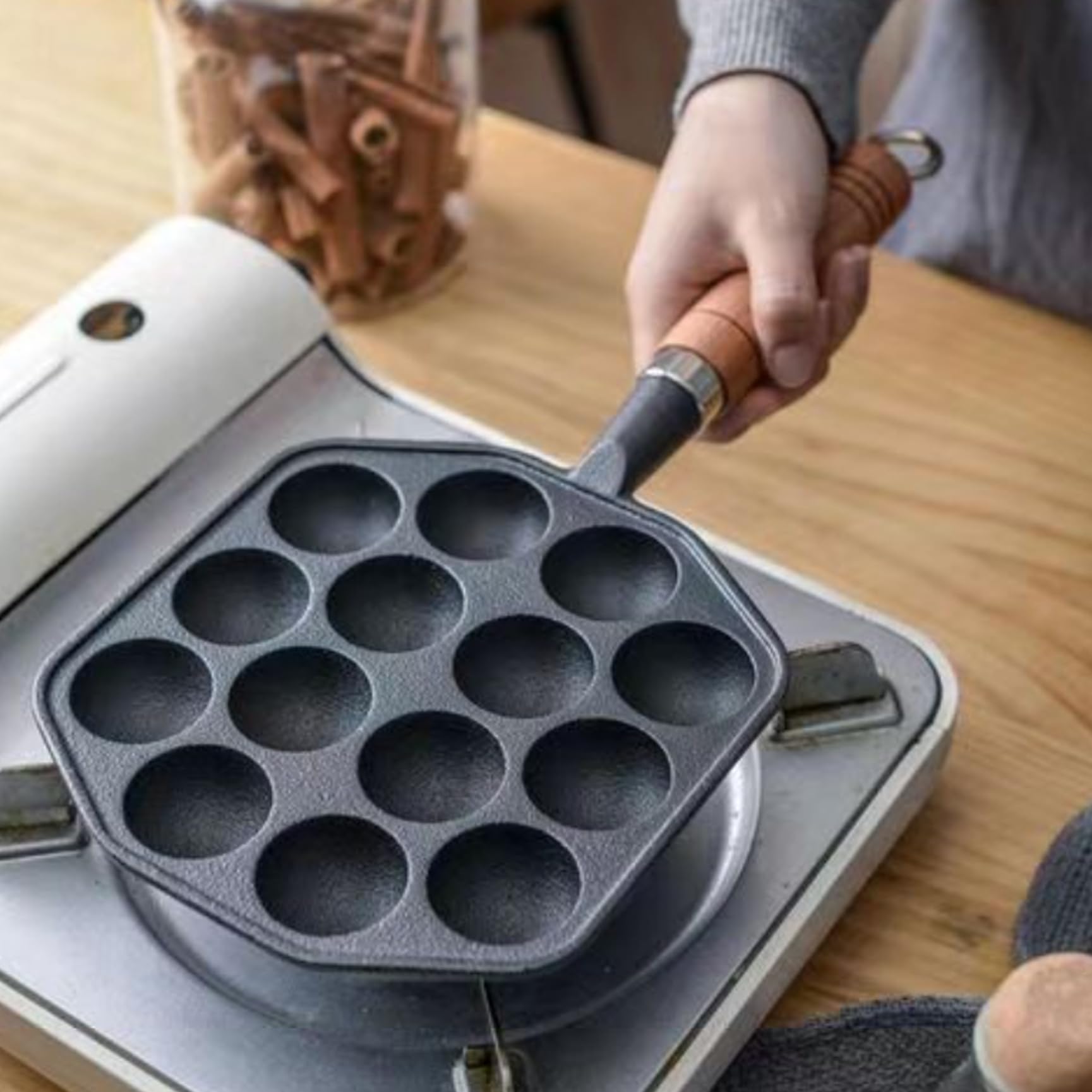1 Set Takoyaki Pan mit hängendes Griff, 14 Löcher Non -Stick -Hersteller mit Gabel & Ölbürste, für Pofertjes Pfannkuchenbälle