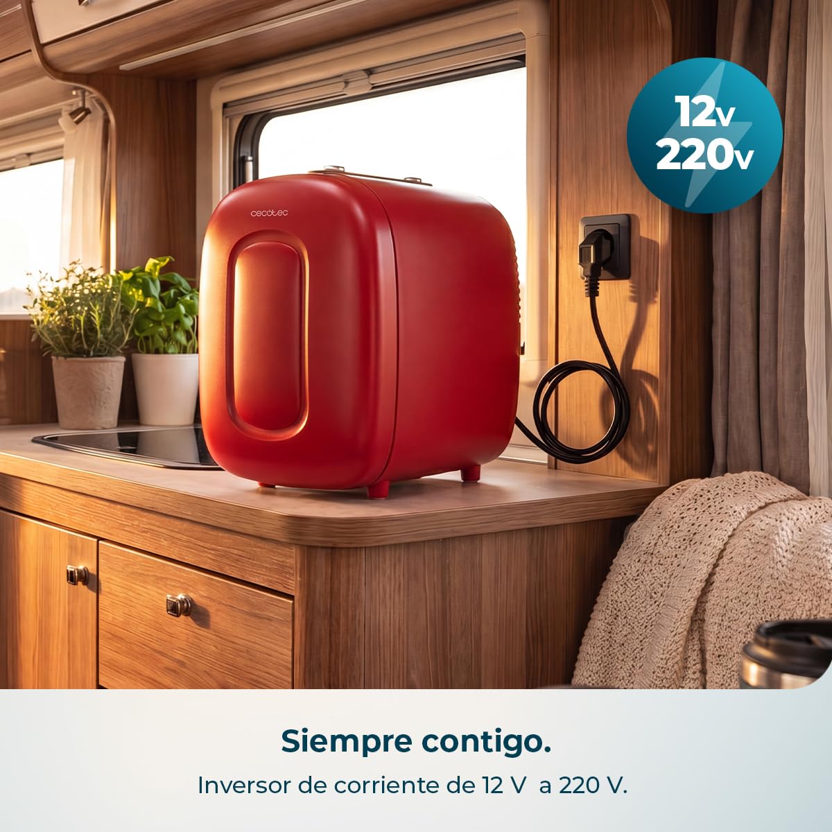 Cecotec Mini Frigorífico Bolero MiniCooling 4L Capri Red. Funciona a 12V y 220V, Especial para Coche y Caravanas, Función de Enfriamiento y Calentamiento, Rango de 7 a 50 Grados, Fácil Transporte