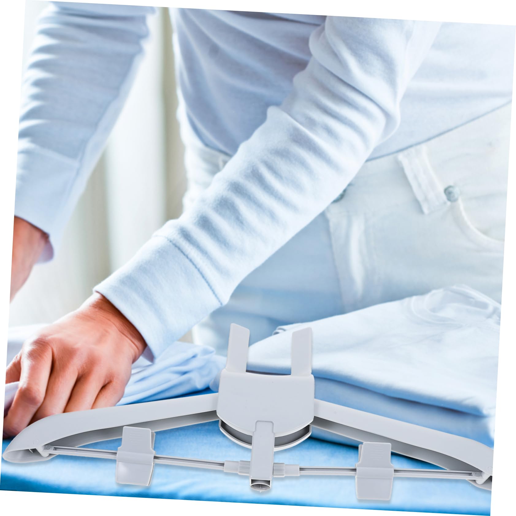 PRETYZOOM Garment Hanger for Steaming Clothes Clothing Rack Lightweight Ironing Support for Home for Shirts Pants and Jackets Easy to Store Light Grey