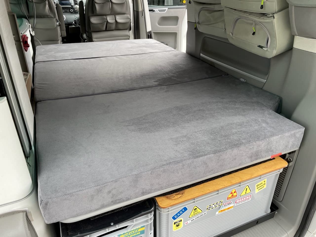Colchón viscoelástico para VW T5/ T6 California, cama plegable Mayaadi-Home, colchón plegable plegable para el autobús, camping, cama de invitados, plegable, 200 x 115 x 10 cm, color gris oscuro