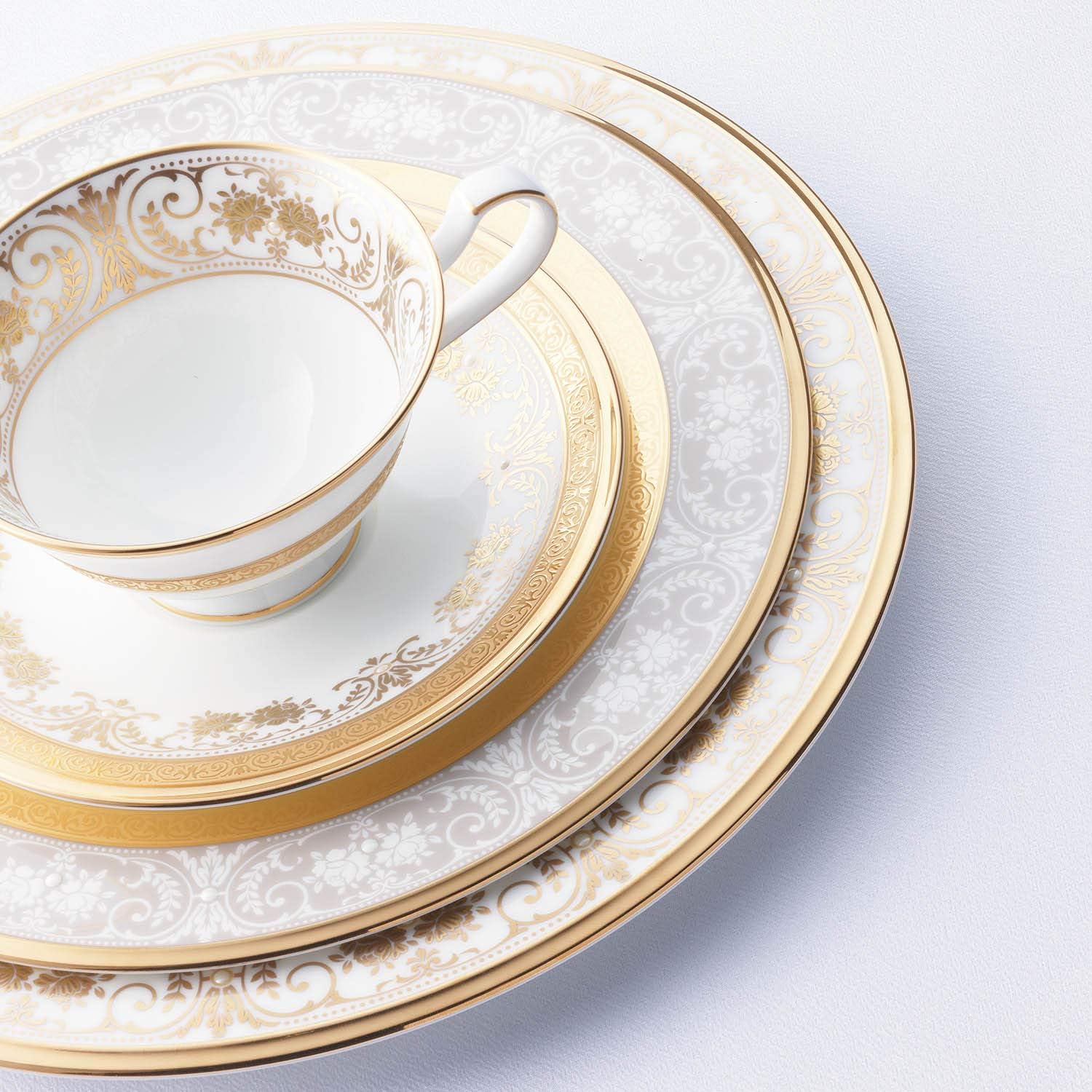 Noritake P59587/4858 Noritake Cup & Saucer (Pair Set) (Can Be Used as Coffee and Tea) 7.8 fl oz (220 cc), Georgian Palace, 2 Guests, Bone China