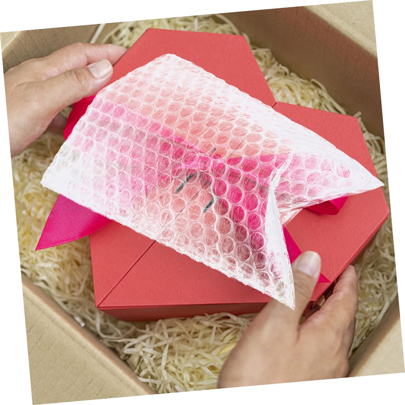 200pcs Bubble Pouches Bubble Mailer Padded Pouches for Shipping Protective Wrap Lightweight Shockproof Bags for